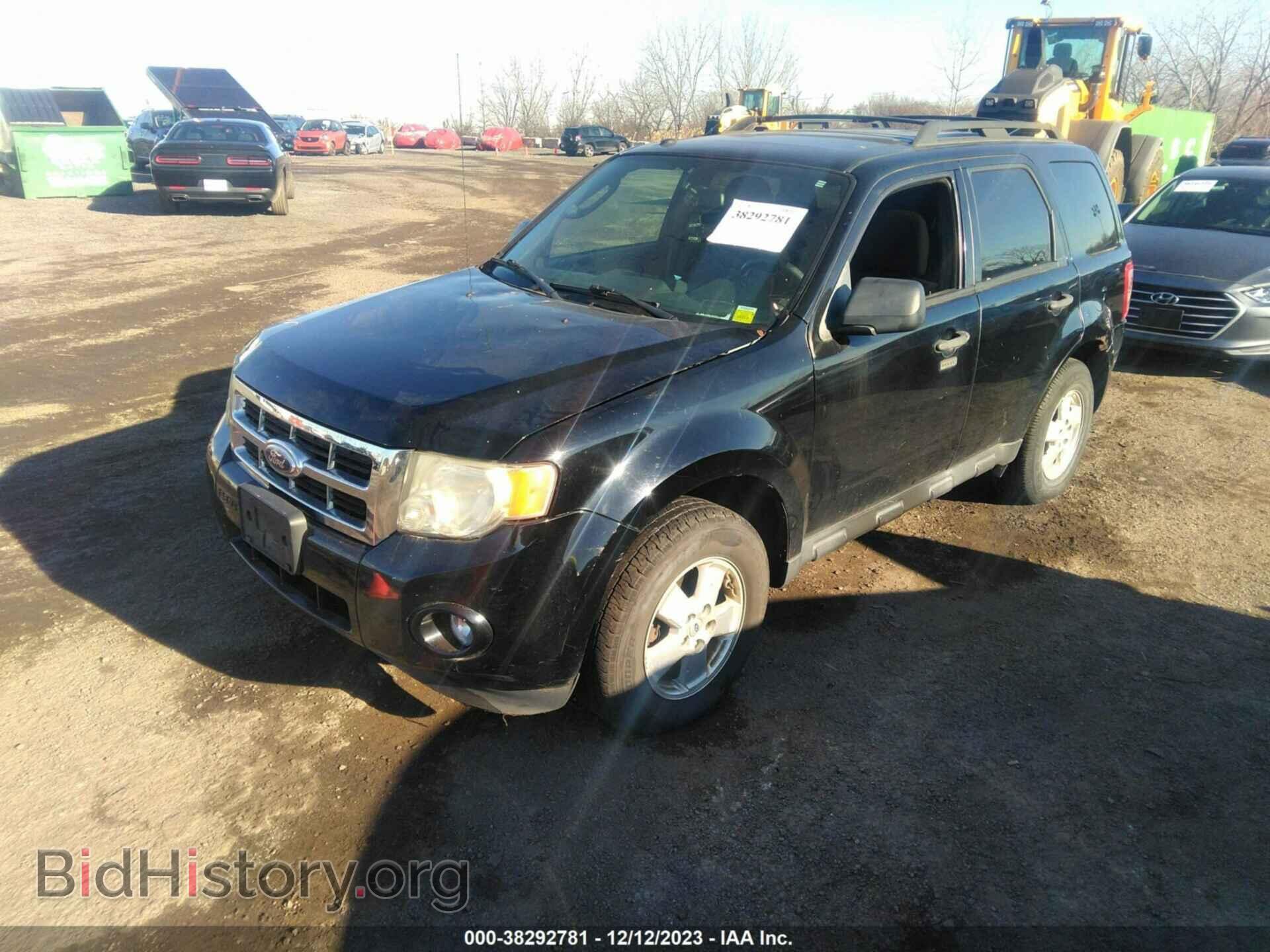 2012 FORD ESCAPE - VIN: 1FMCU9DG9CKA46945 - Фото 2