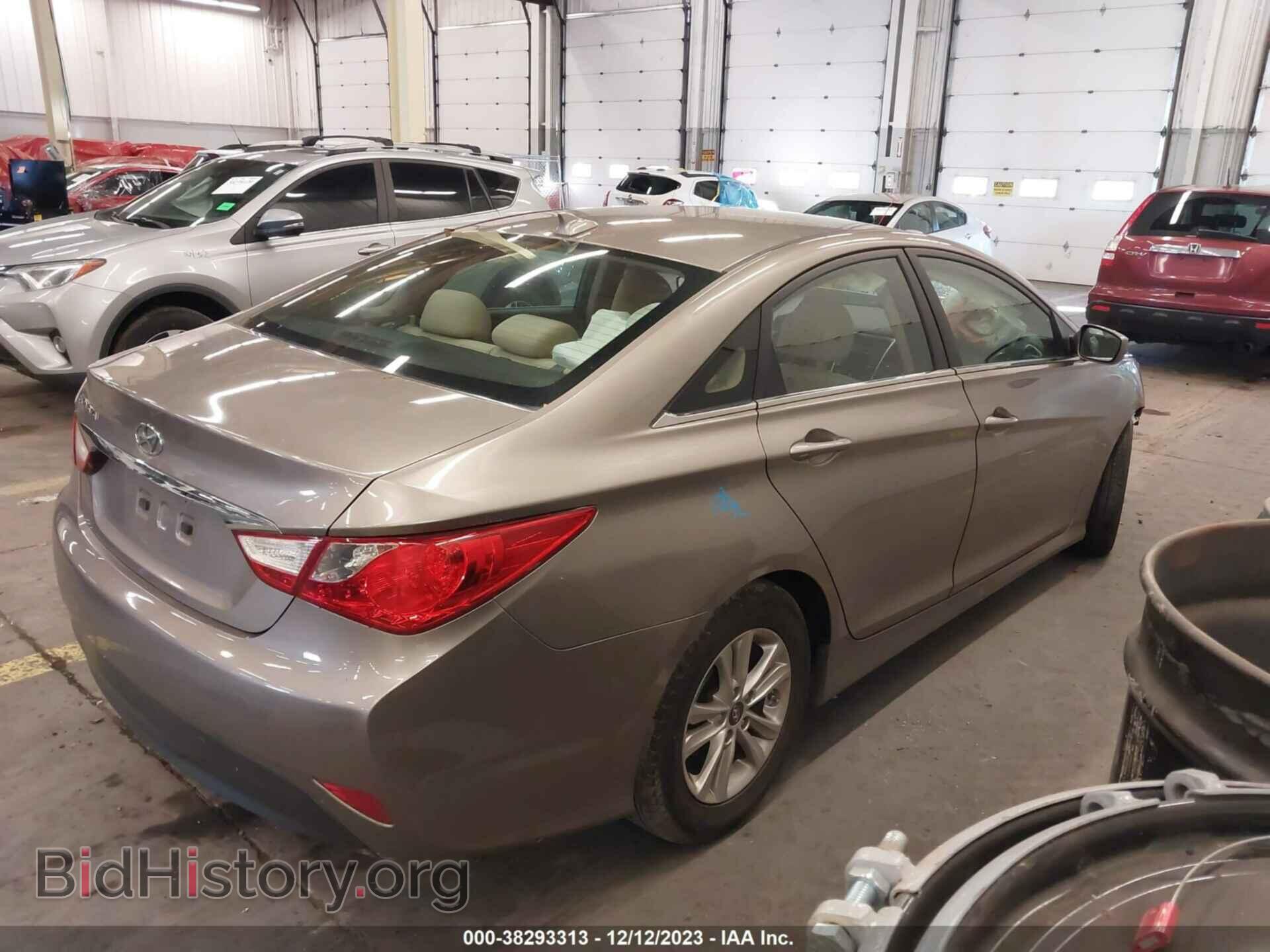 2014 HYUNDAI SONATA - VIN: 5NPEB4AC8EH914717 - Фото 4