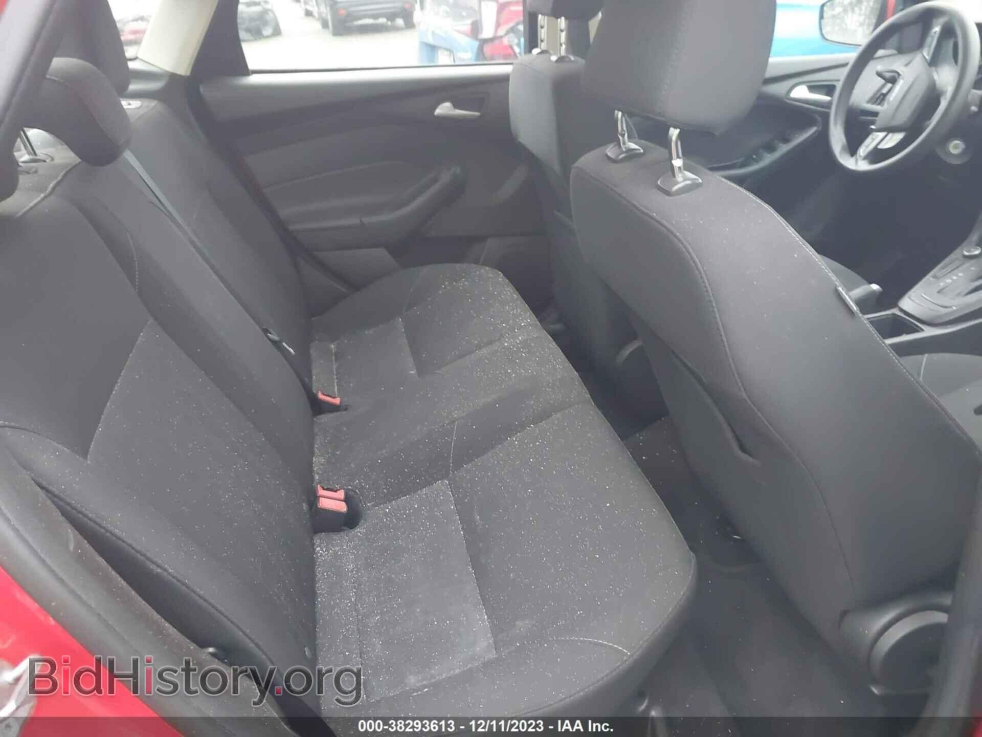 2017 FORD FOCUS - VIN: 1FADP3F2XHL272465 - Фото 8