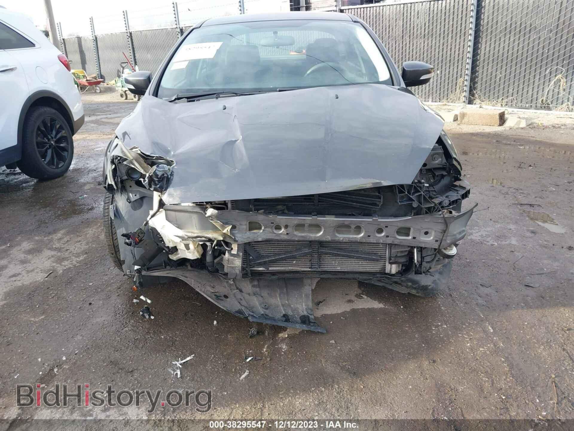 2017 FORD FOCUS - VIN: 1FADP3F29HL284106 - Photo 6