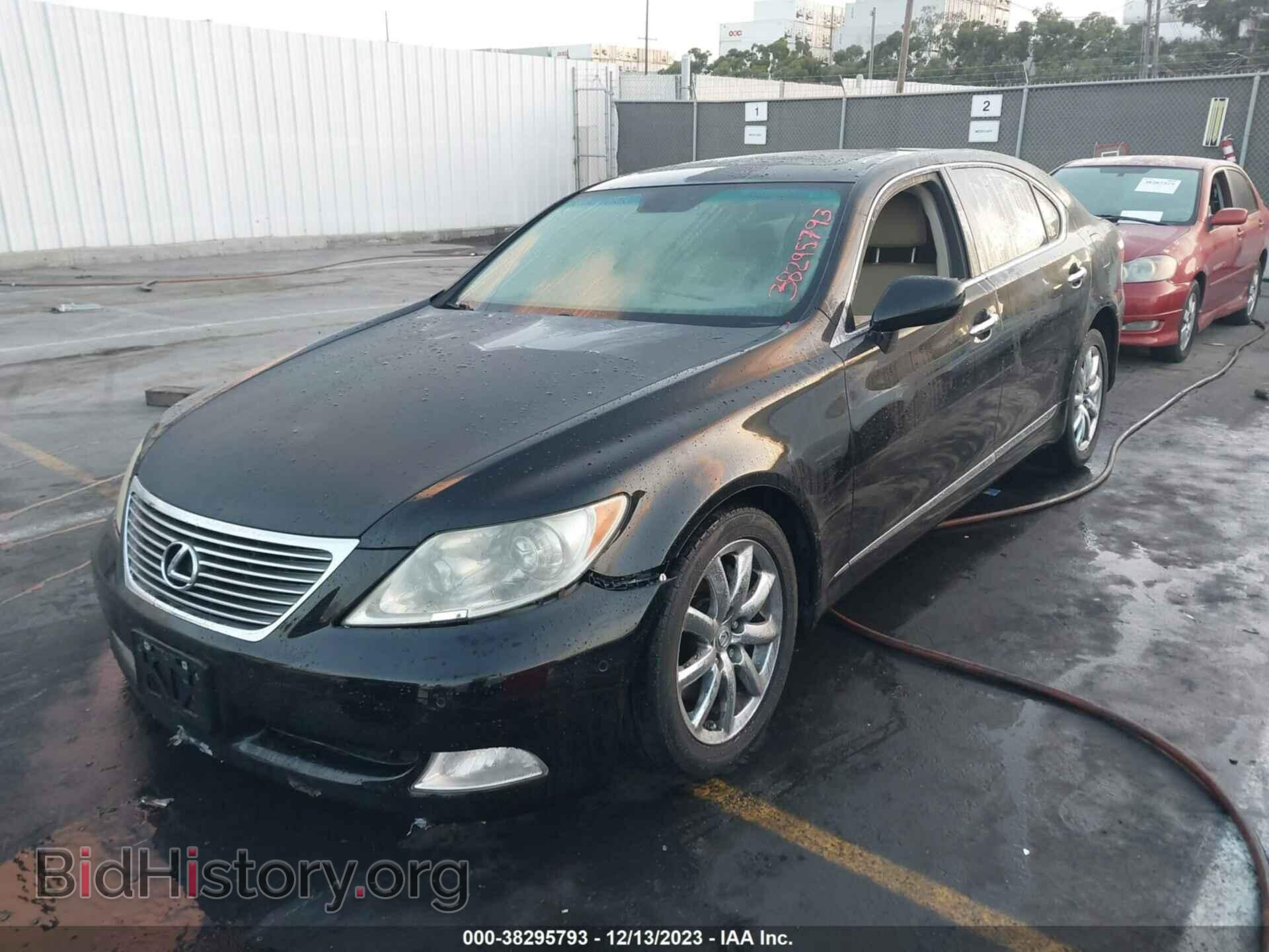 2008 LEXUS LS 460 - VIN: JTHGL46F385025352 - Фото 2