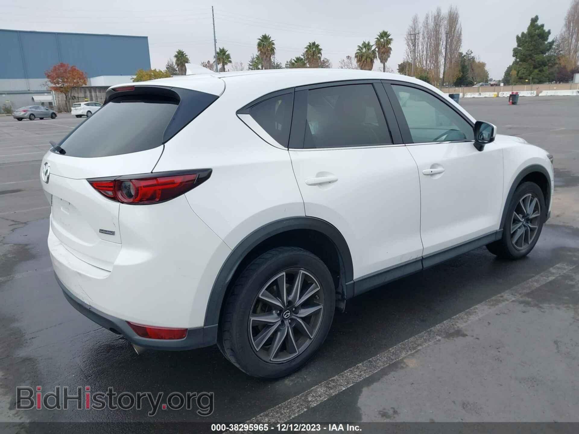 2017 MAZDA CX-5 - VIN: JM3KFADL4H0117844 - Фото 4