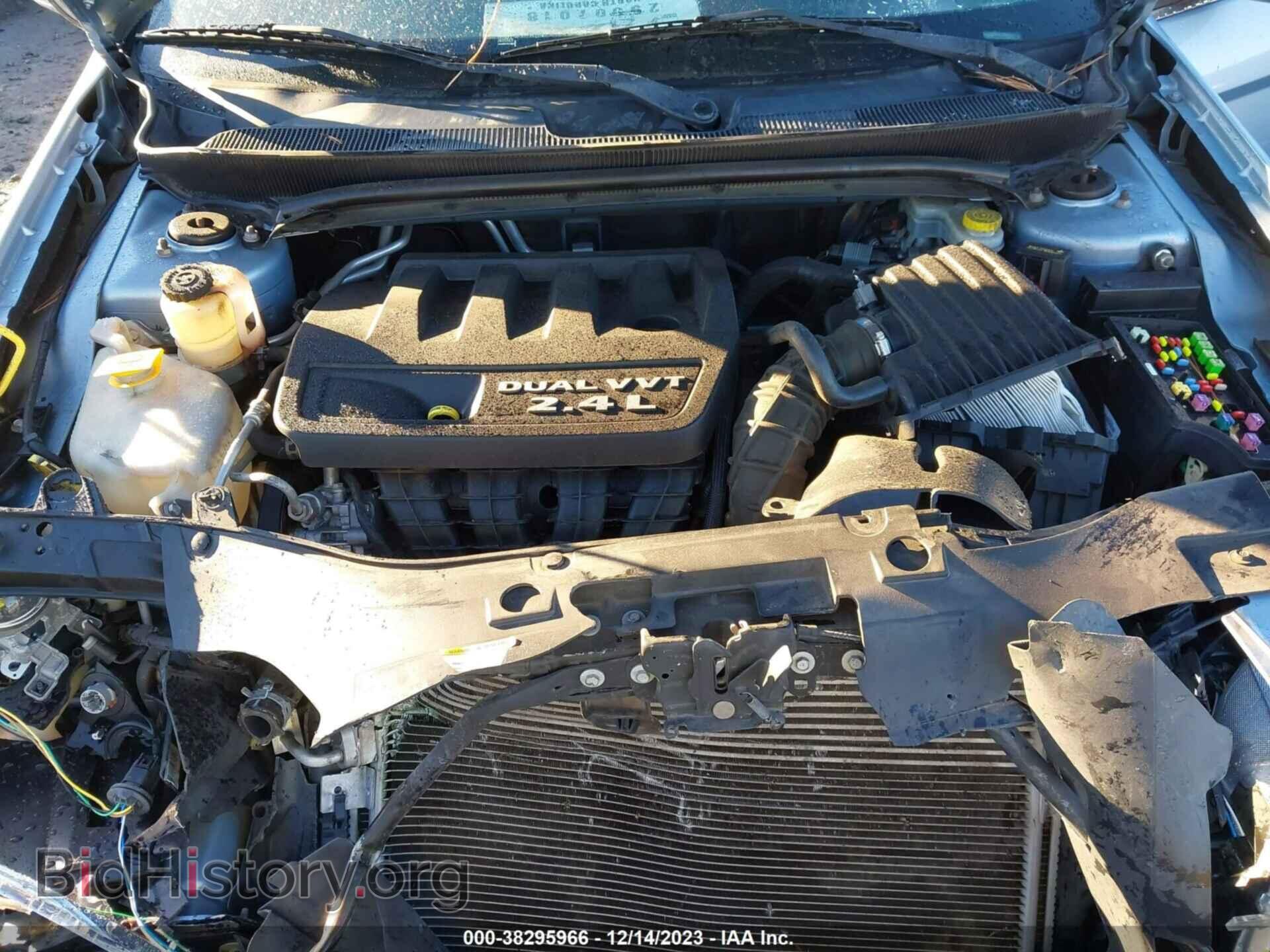2012 CHRYSLER 200 - VIN: 1C3CCBBB0CN222063 - Фото 10