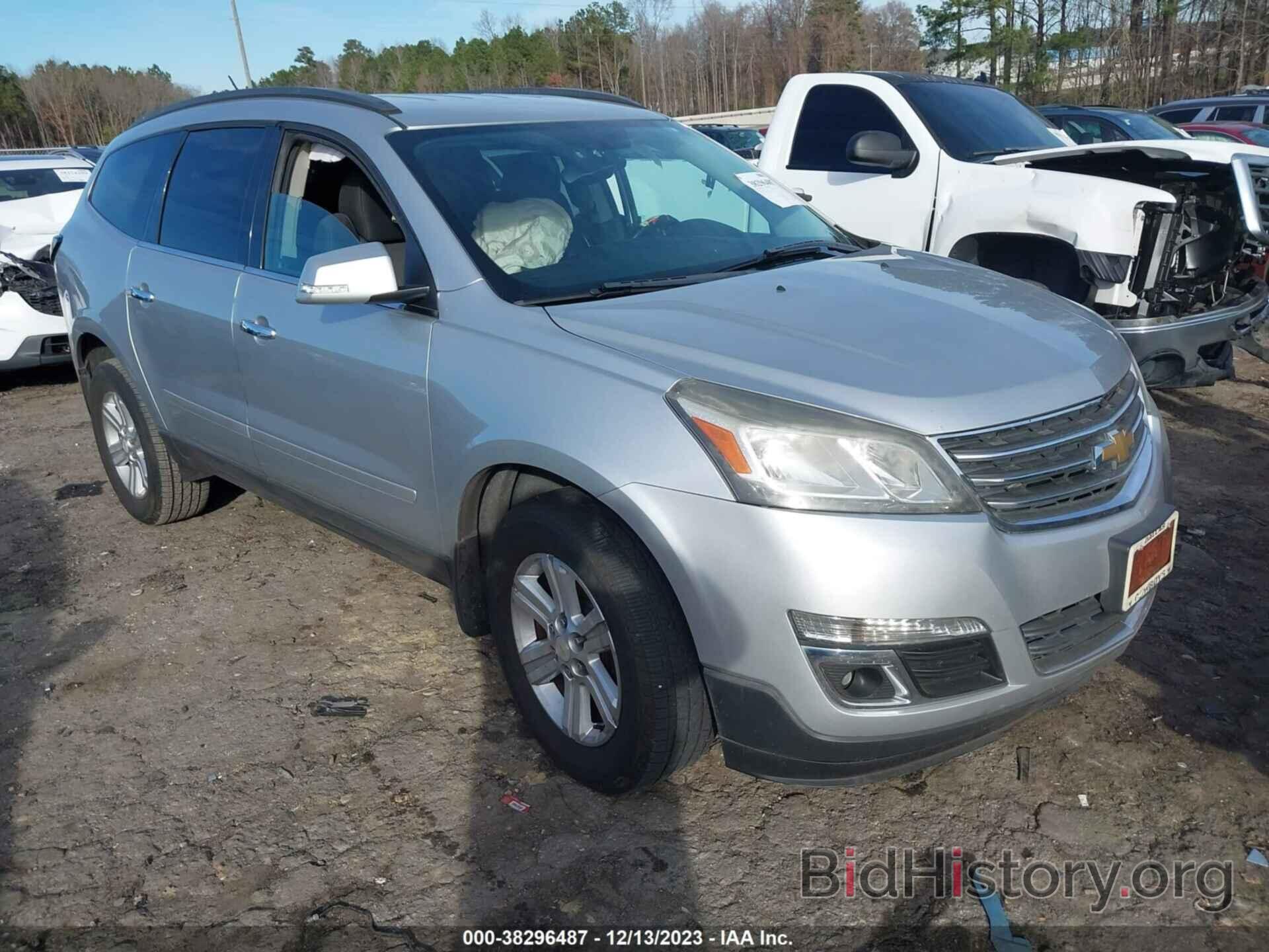 Фотография 1GNKRHKD5EJ356644 - CHEVROLET TRAVERSE 2014