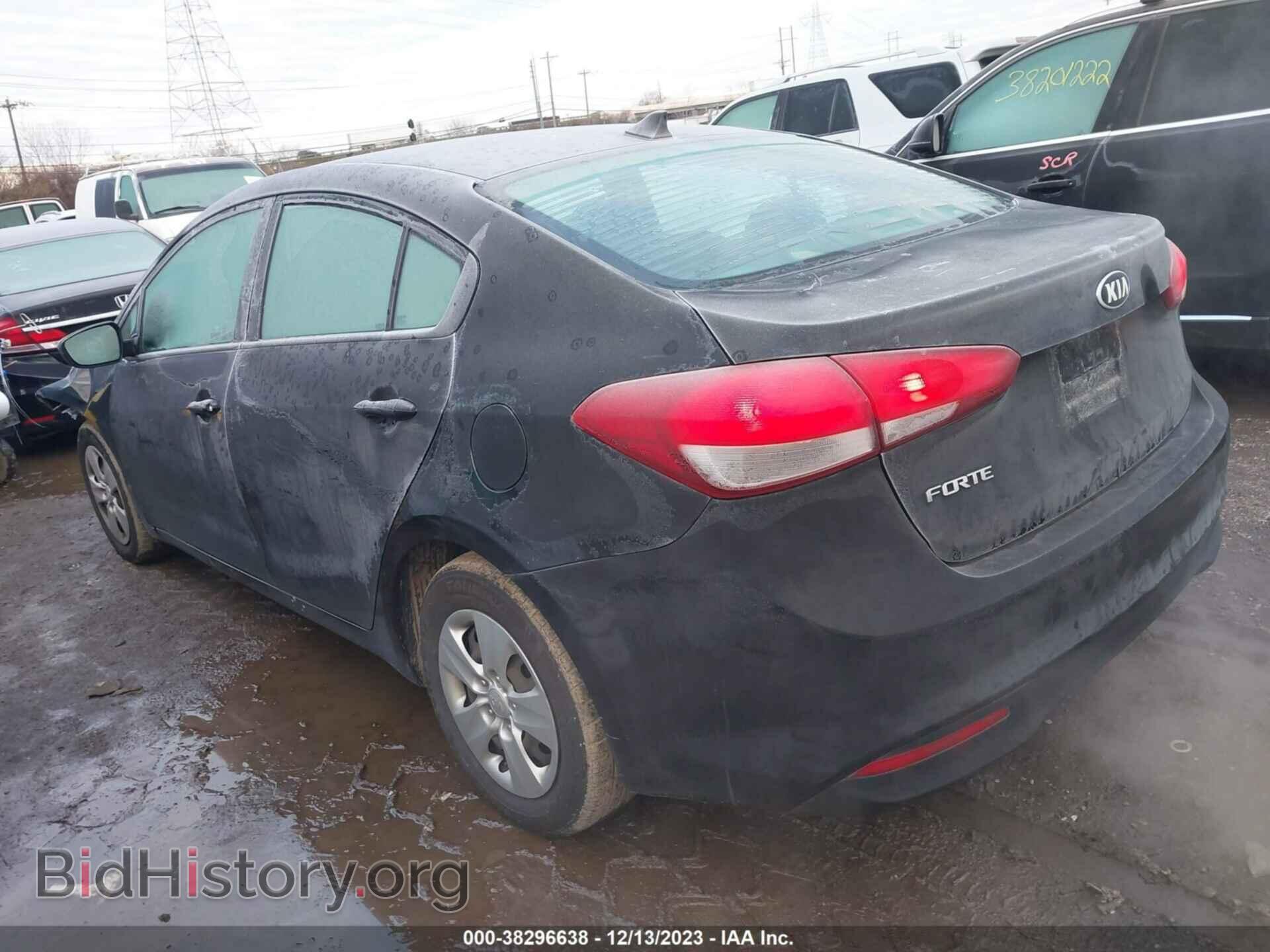 2017 KIA FORTE - VIN: 3KPFK4A7XHE045490 - Фото 3