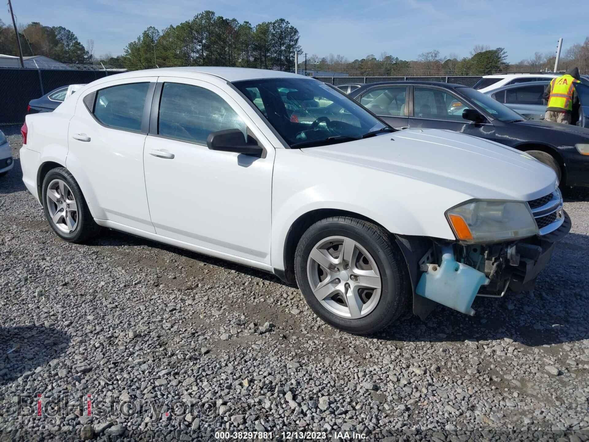Photo 1B3BD4FB0BN608279 - DODGE AVENGER 2011