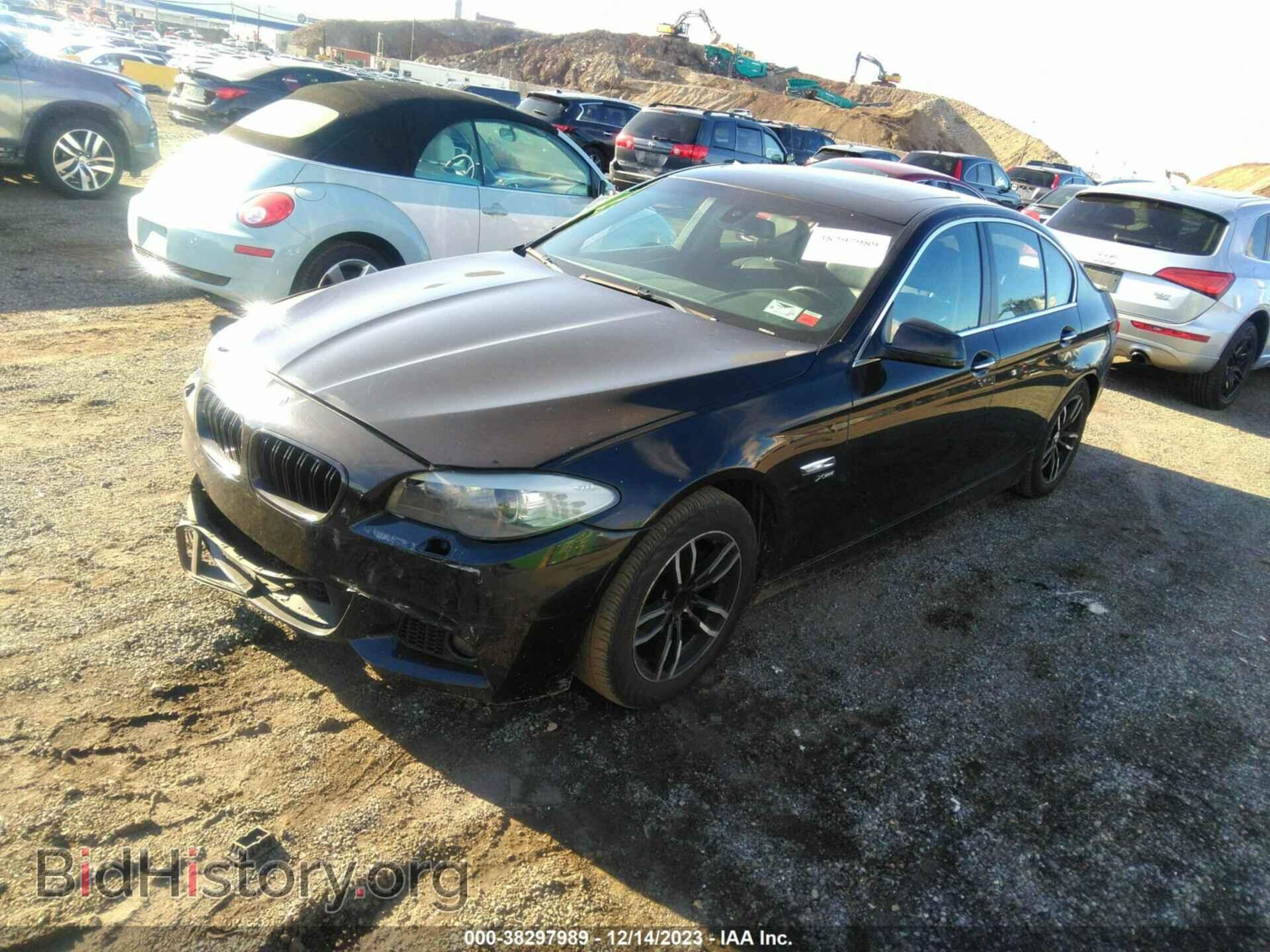 2012 BMW 528I - VIN: WBAXH5C55CDW10174 - Фото 2