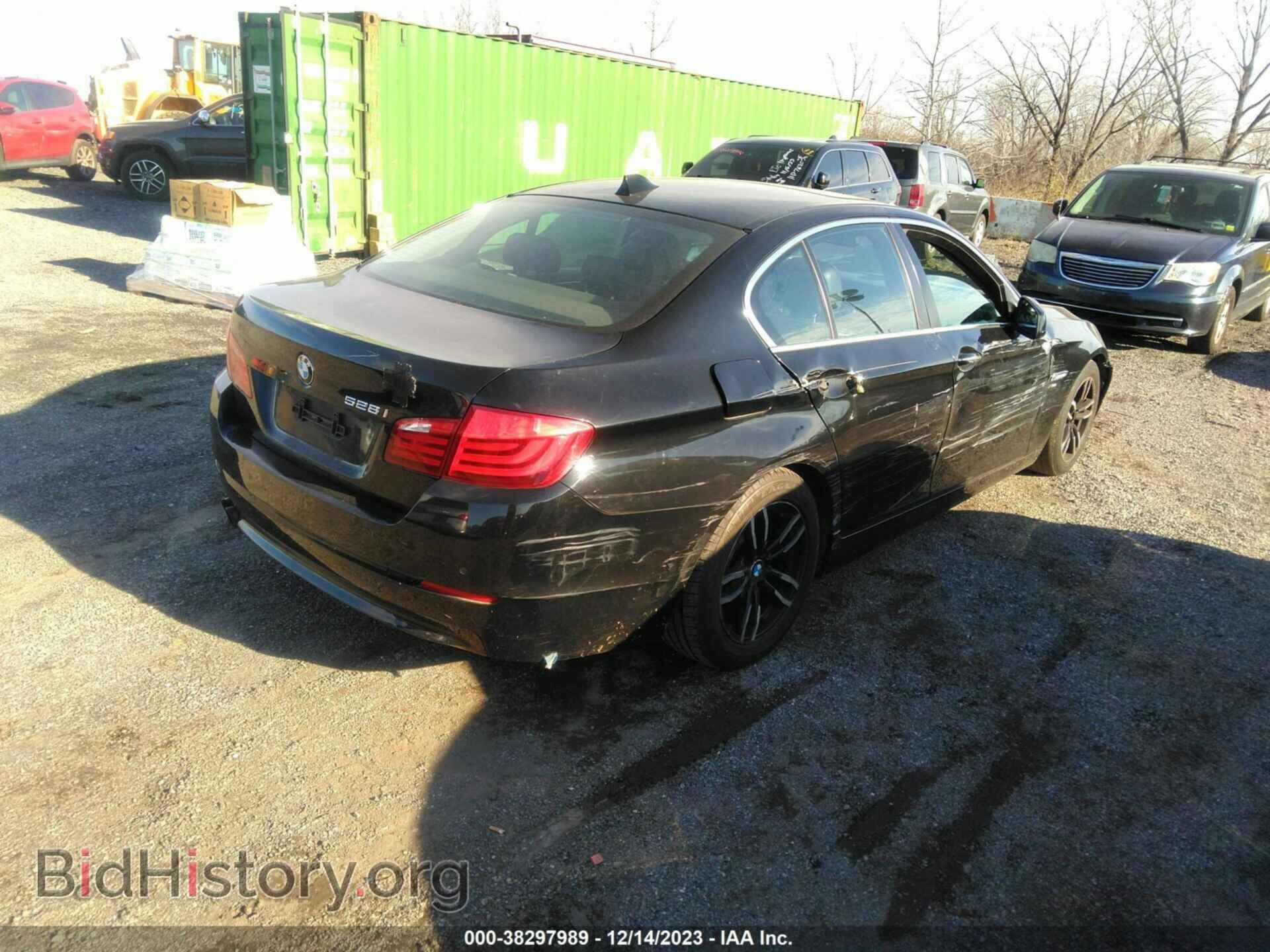 2012 BMW 528I - VIN: WBAXH5C55CDW10174 - Фото 4