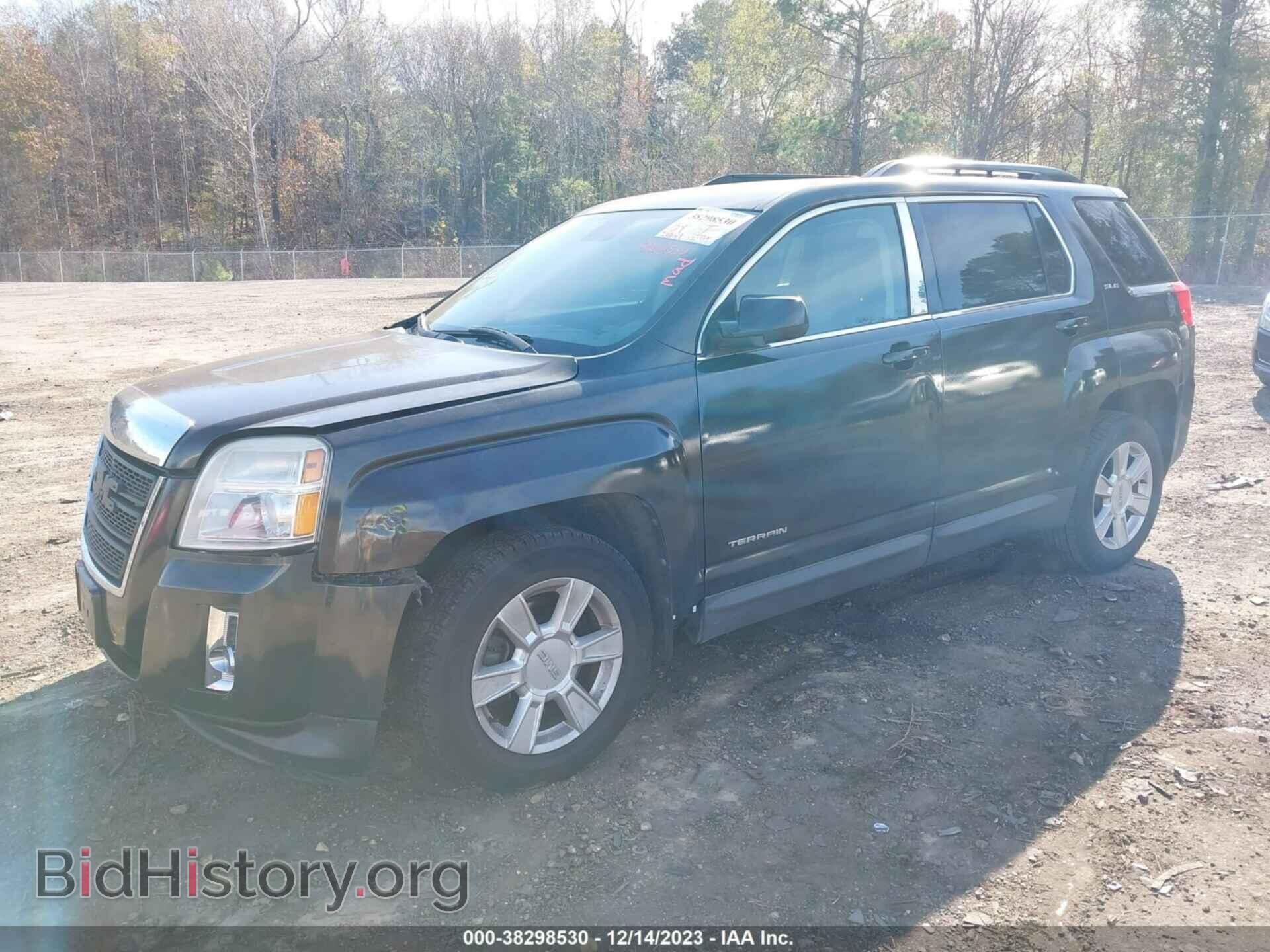 2011 GMC TERRAIN - VIN: 2CTALSEC5B6471165 - Фото 2