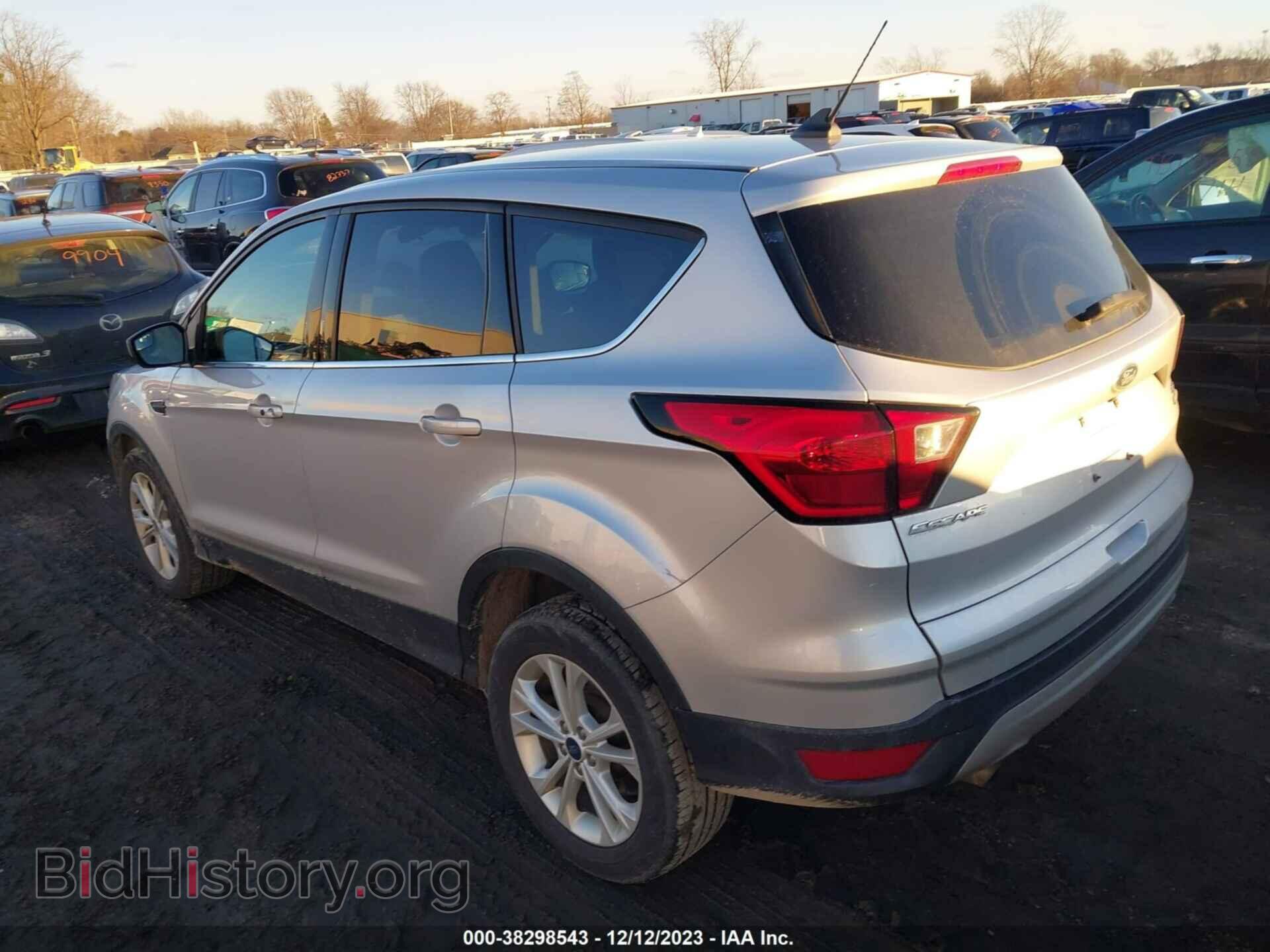 2019 FORD ESCAPE - VIN: 1FMCU0GD2KUC50941 - Фото 3