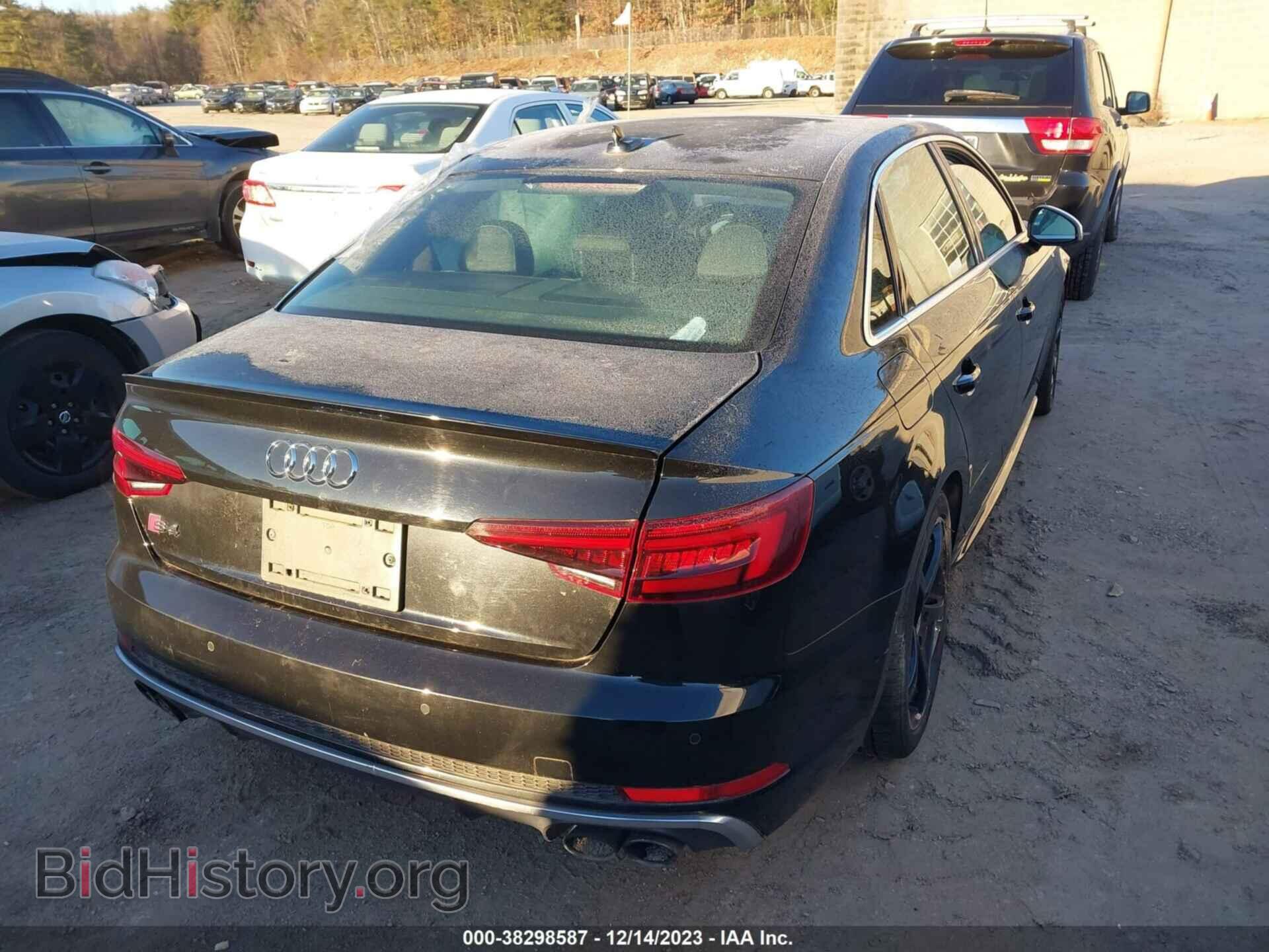 2018 AUDI S4 - VIN: WAUC4AF4XJA007743 - Фото 4