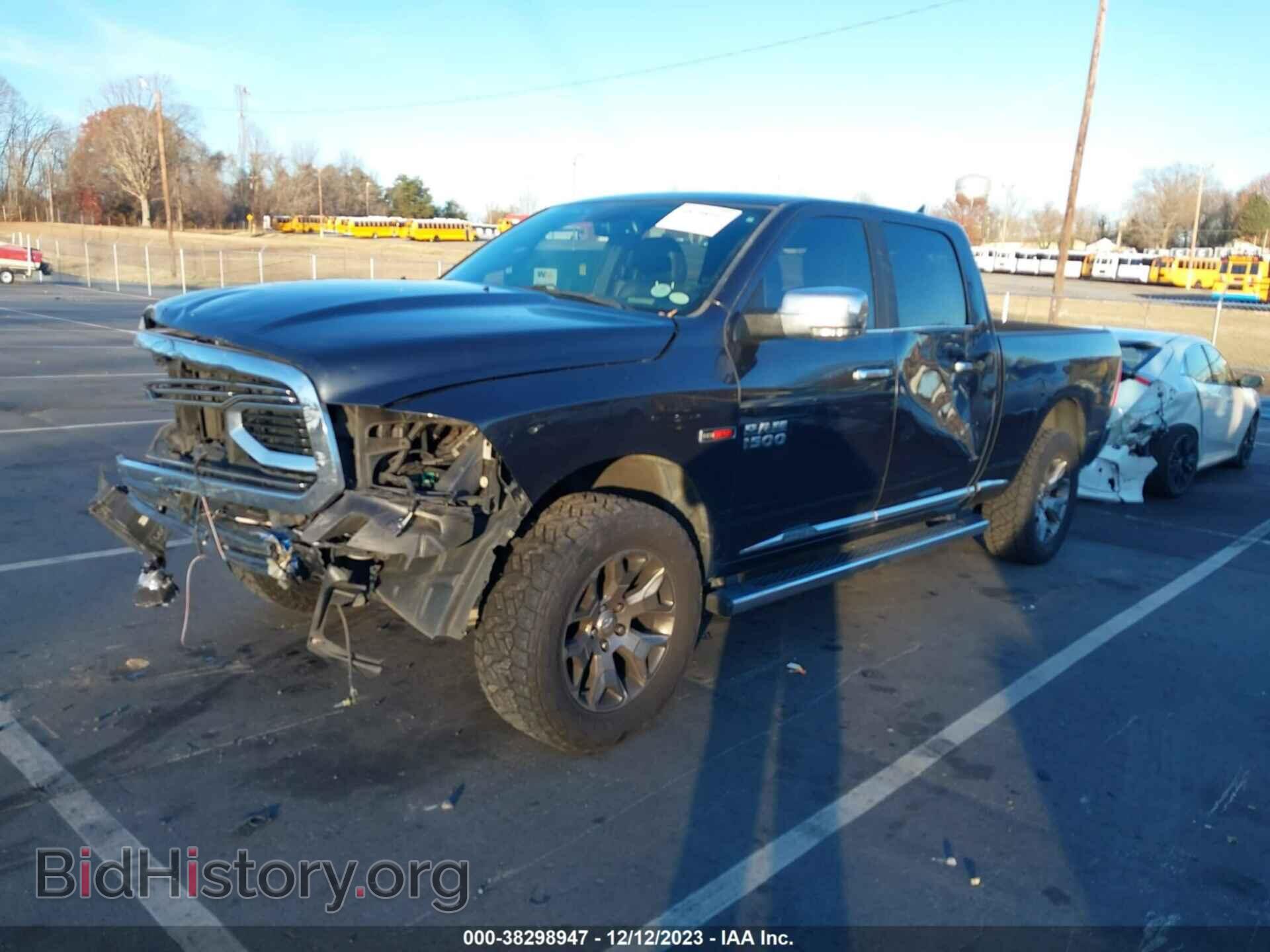 2017 RAM 1500 - VIN: 1C6RR7WM3HS572266 - Фото 2