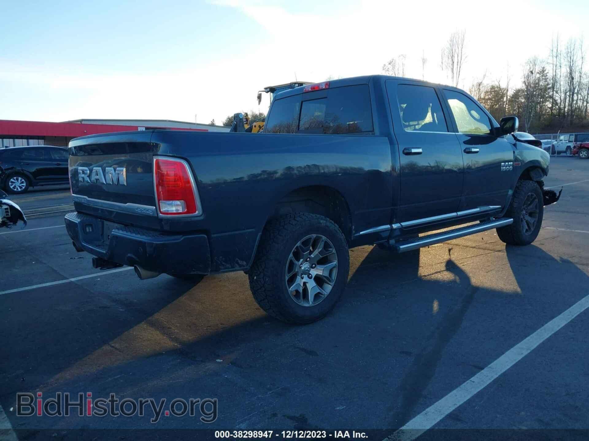 2017 RAM 1500 - VIN: 1C6RR7WM3HS572266 - Фото 4