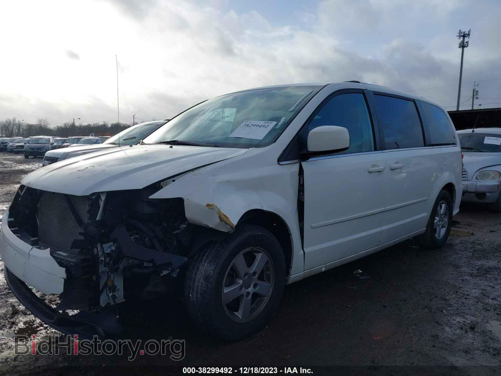 2011 DODGE GRAND CARAVAN - VIN: 2D4RN5DG1BR751438 - Фото 2