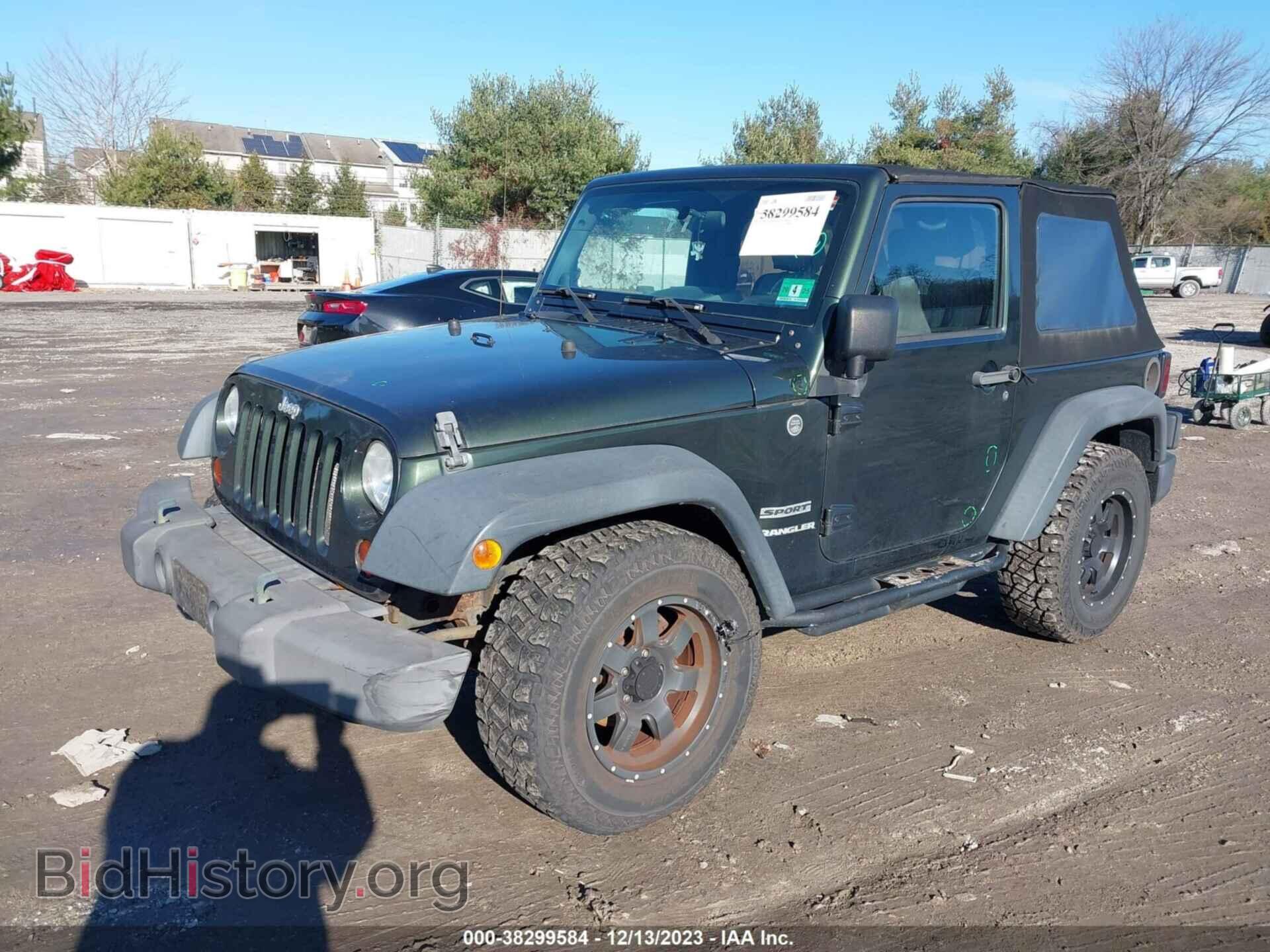 2010 JEEP WRANGLER - VIN: 1J4AA2D19AL173199 - Фото 2
