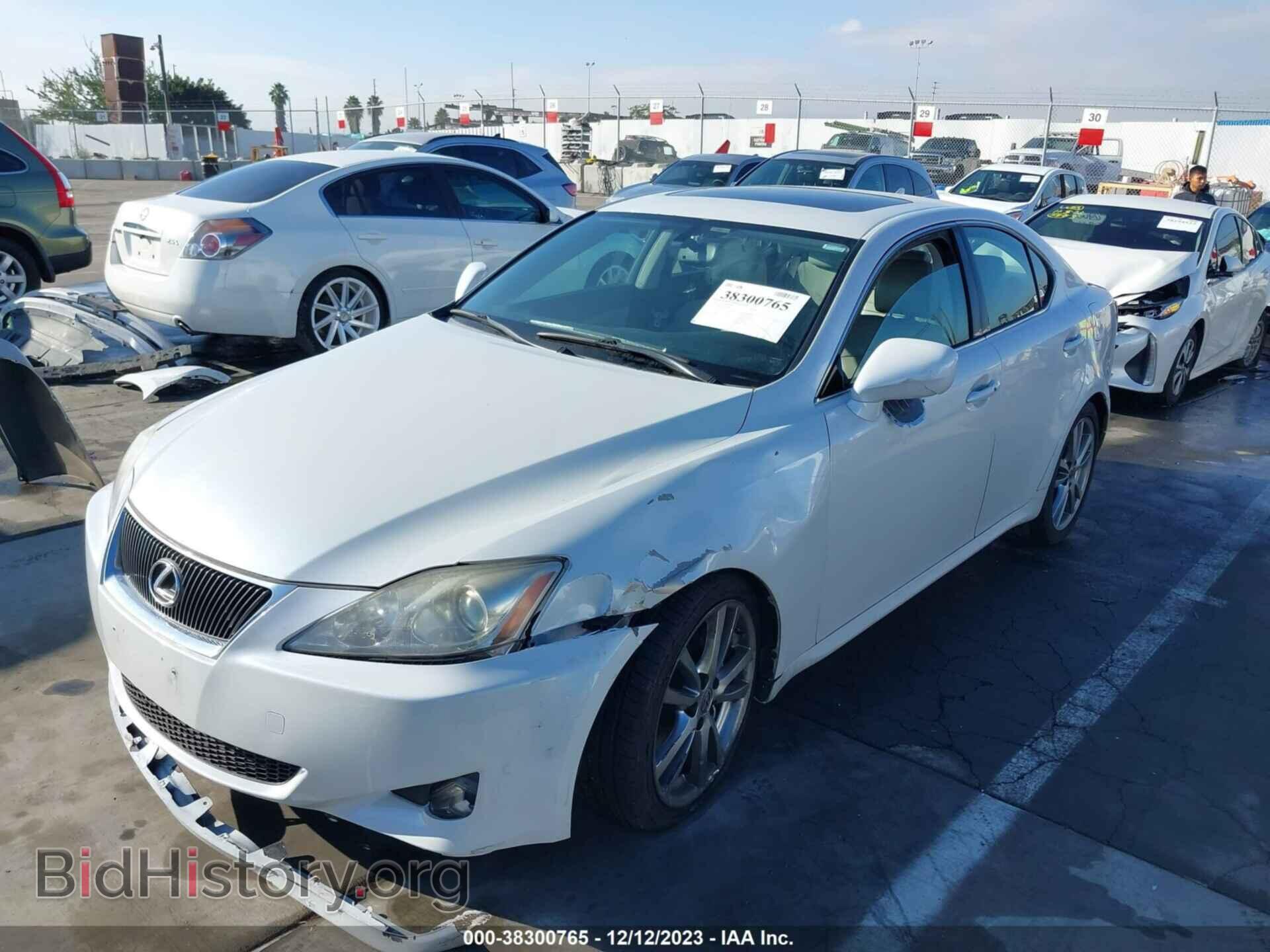 2008 LEXUS IS 250 - VIN: JTHBK262982067802 - Фото 2