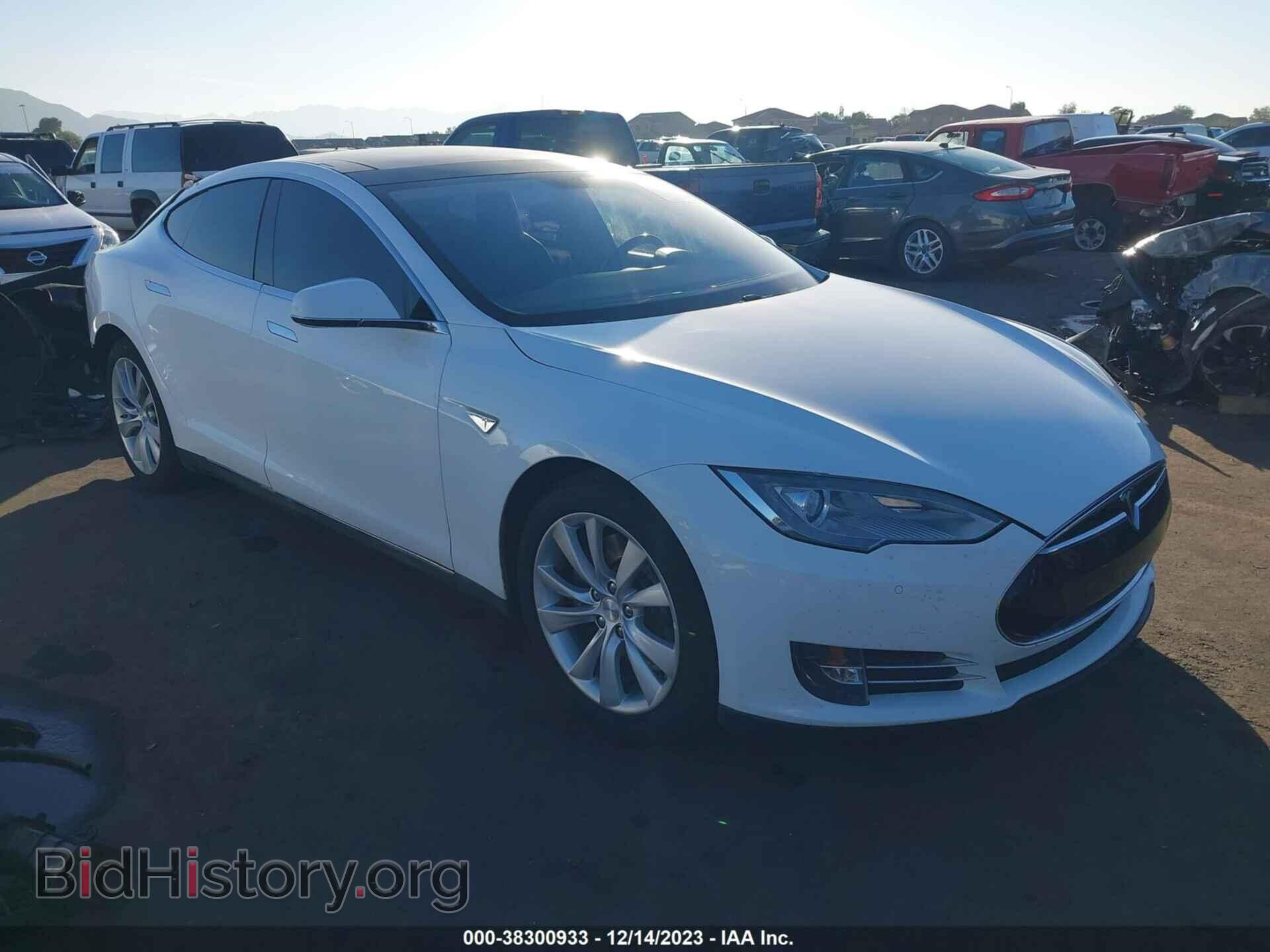 Photo 5YJSA1S18EFP33245 - TESLA MODEL S 2014