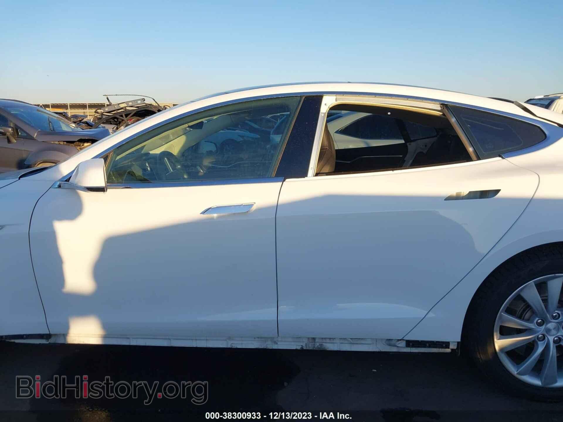 2014 TESLA MODEL S - VIN: 5YJSA1S18EFP33245 - Photo 15