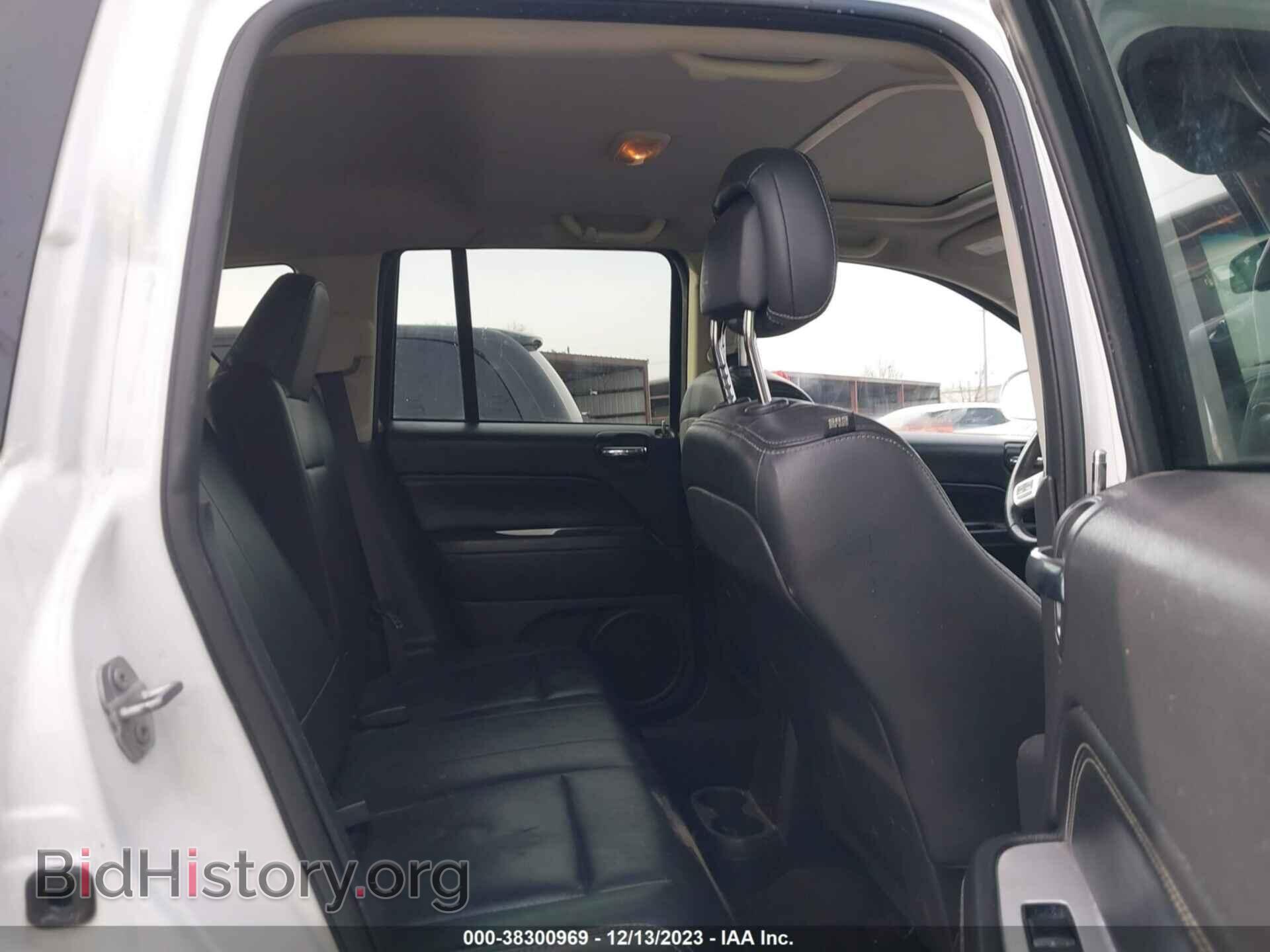 2016 JEEP COMPASS - VIN: 1C4NJCEA2GD792743 - Фото 8