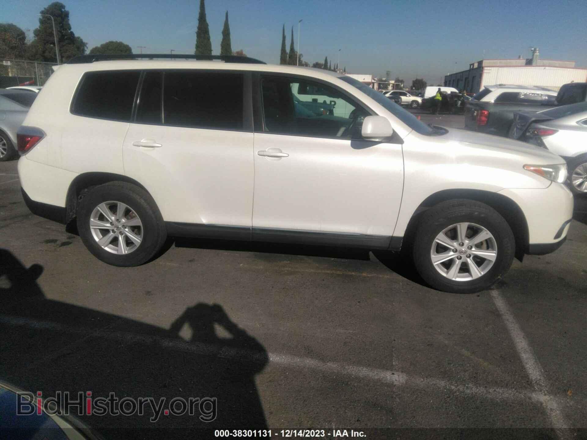 2013 TOYOTA HIGHLANDER - VIN: 5TDZK3EH8DS097212 - Фото 13