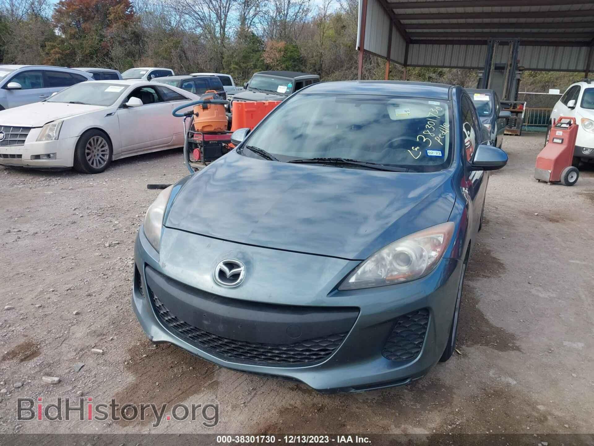 2013 MAZDA MAZDA3 - VIN: JM1BL1TF8D1745570 - Фото 2