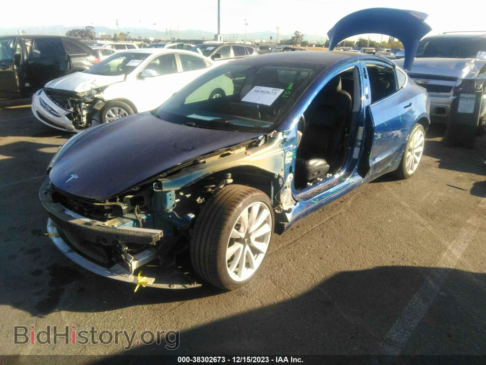 2019 TESLA MODEL 3 - VIN: 5YJ3E1EAXKF495382 - Фото 2