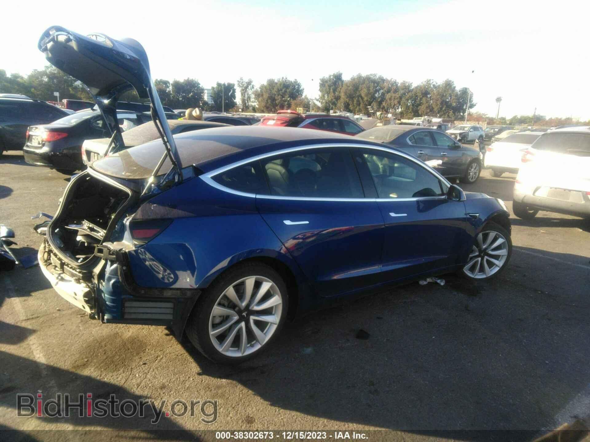 2019 TESLA MODEL 3 - VIN: 5YJ3E1EAXKF495382 - Фото 4