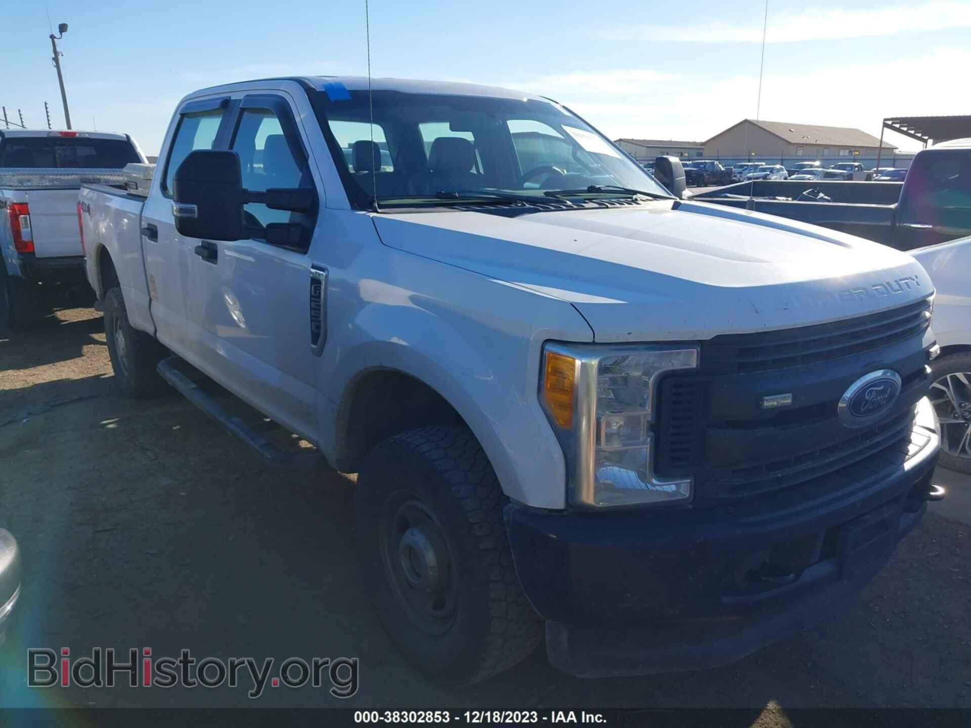 Фотография 1FT7W2B63HEF24767 - FORD F-250 2017