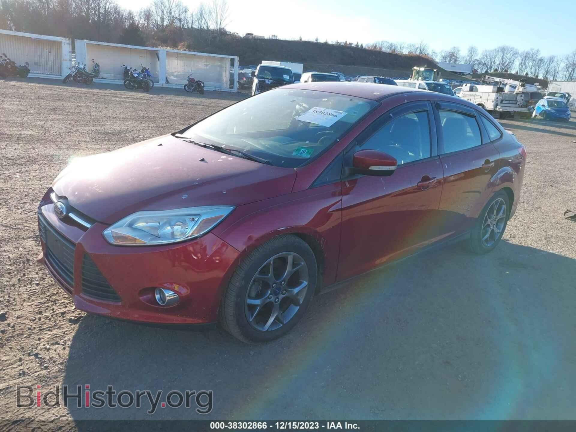 2014 FORD FOCUS - VIN: 1FADP3F20EL120979 - Photo 2
