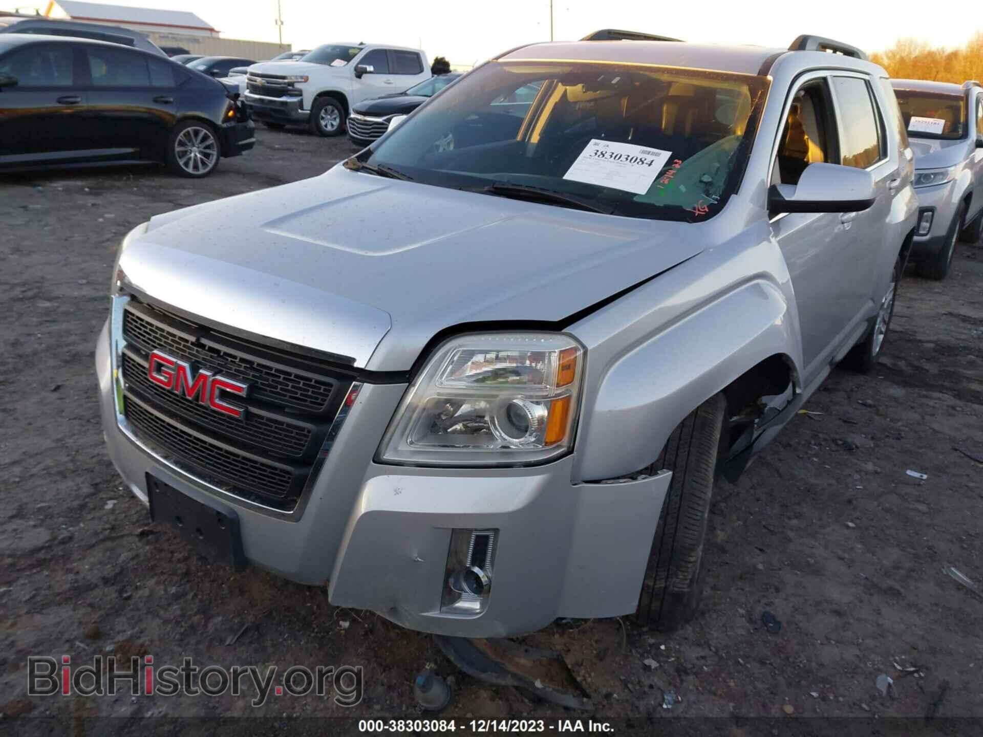 2011 GMC TERRAIN - VIN: 2CTFLUE50B6427786 - Photo 2