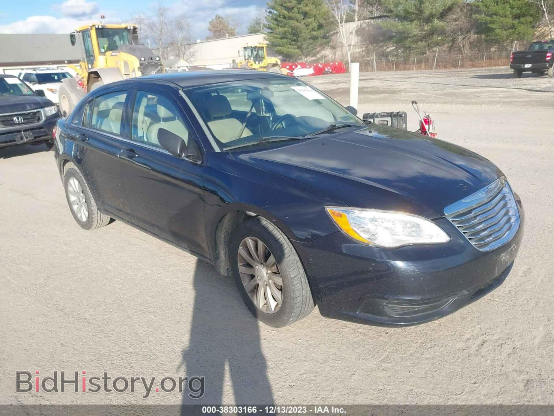 Photo 1C3BC1FB5BN584064 - CHRYSLER 200 2011