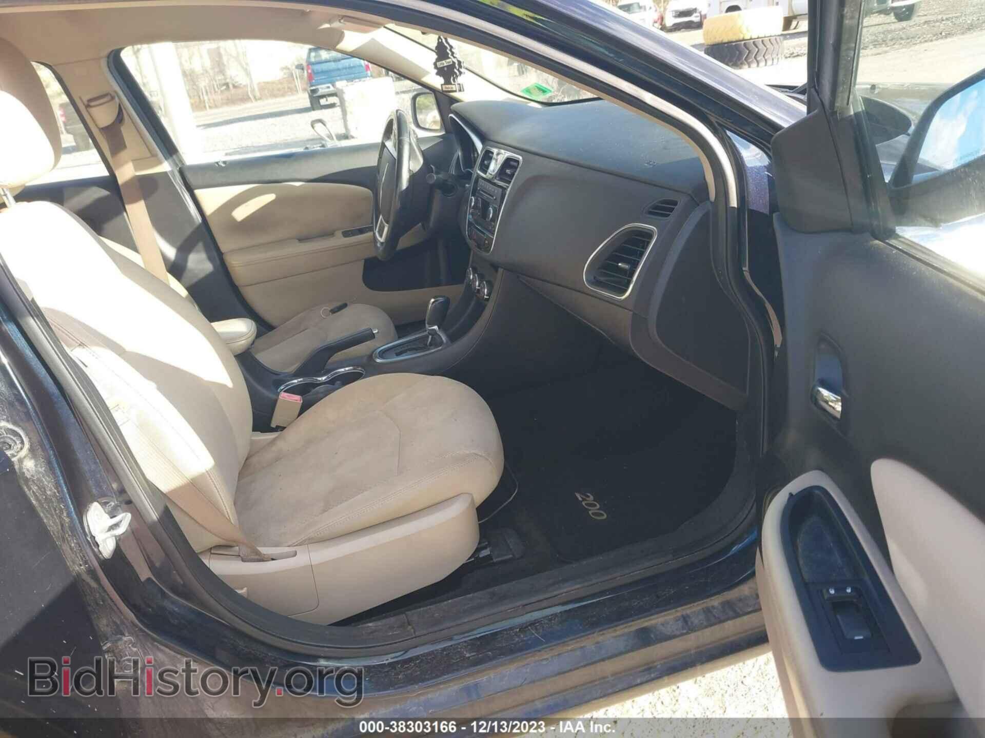 2011 CHRYSLER 200 - VIN: 1C3BC1FB5BN584064 - Фото 5
