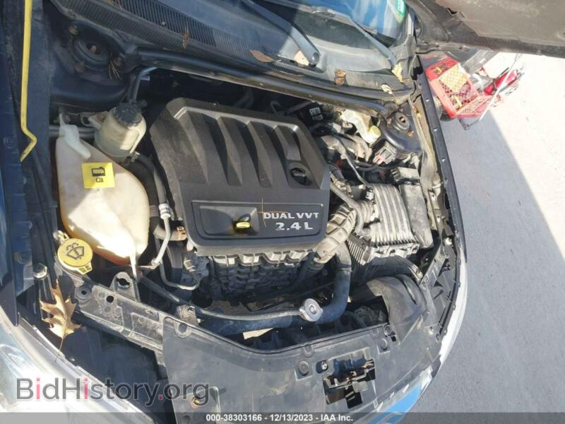 2011 Chrysler 200 (VIN 1C3BC1FB5BN584064) — фото 10 из 11