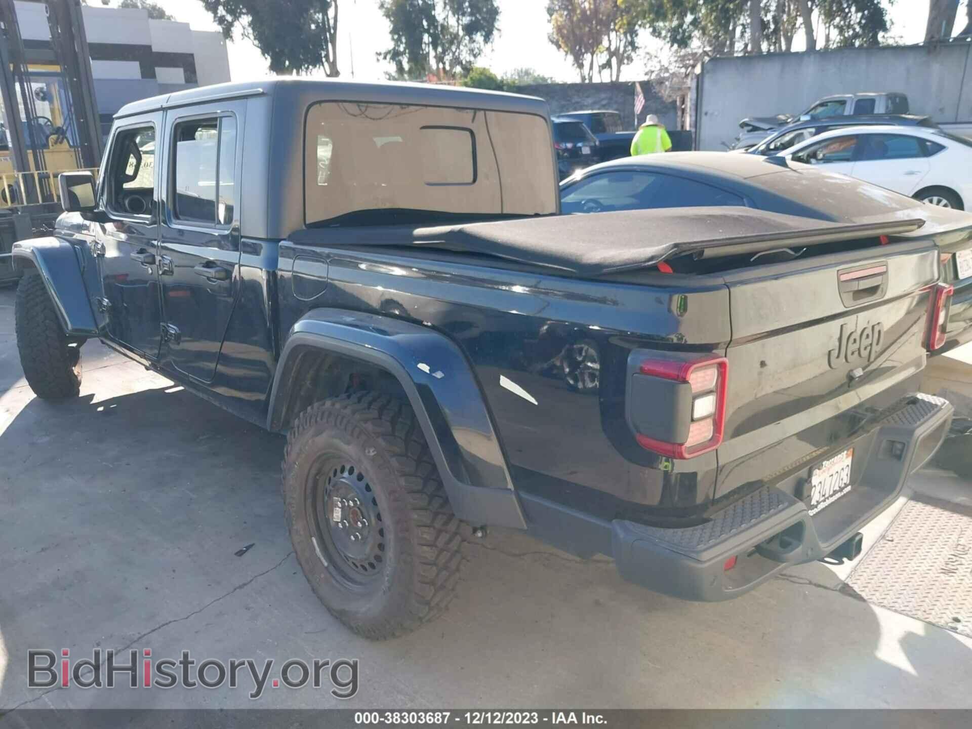 2021 JEEP GLADIATOR - VIN: 1C6HJTAG1ML558805 - Фото 3
