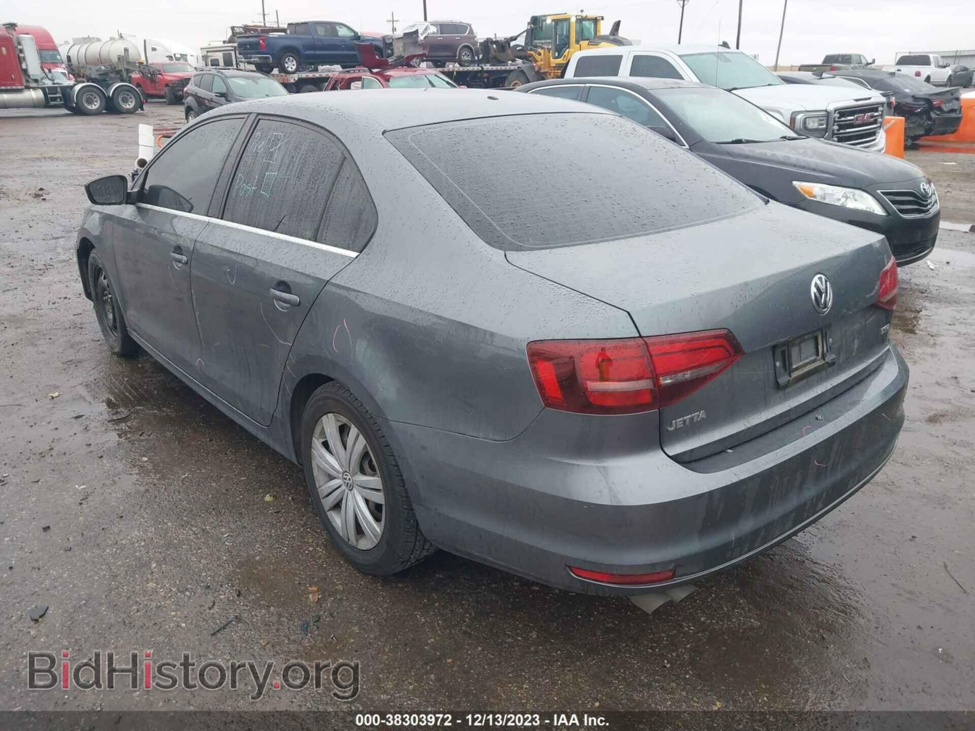 2017 VOLKSWAGEN JETTA - VIN: 3VW2B7AJ3HM366334 - Фото 3
