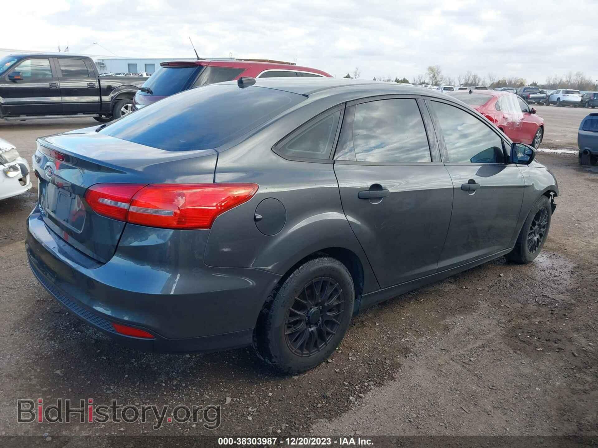 2017 FORD FOCUS - VIN: 1FADP3E29HL341437 - Фото 4