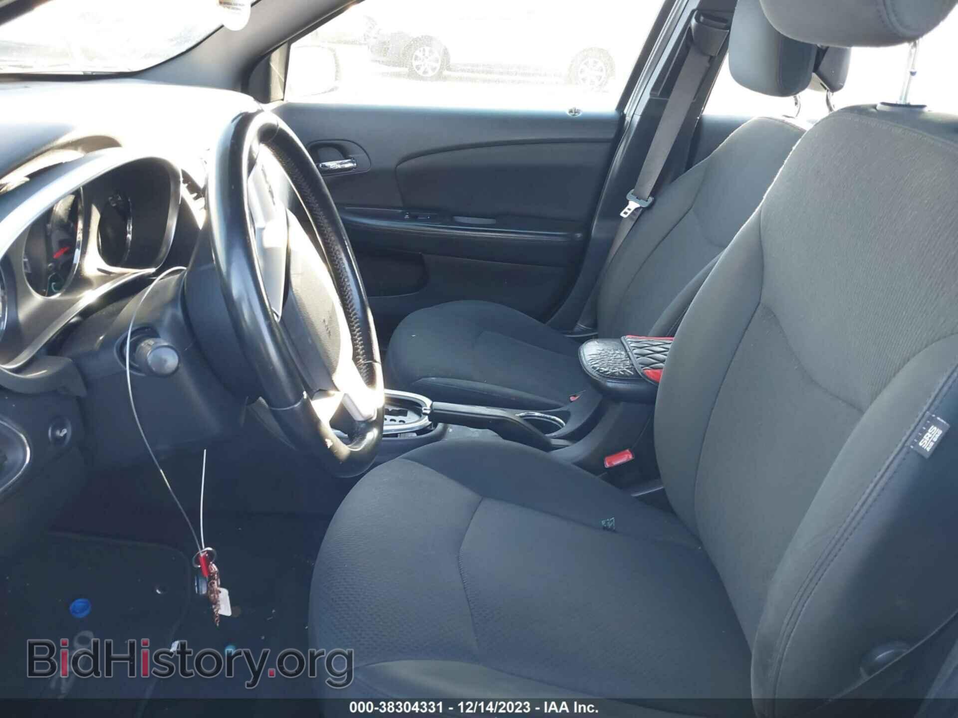 2011 CHRYSLER 200 - VIN: 1C3BC1FB5BN558659 - Фото 5
