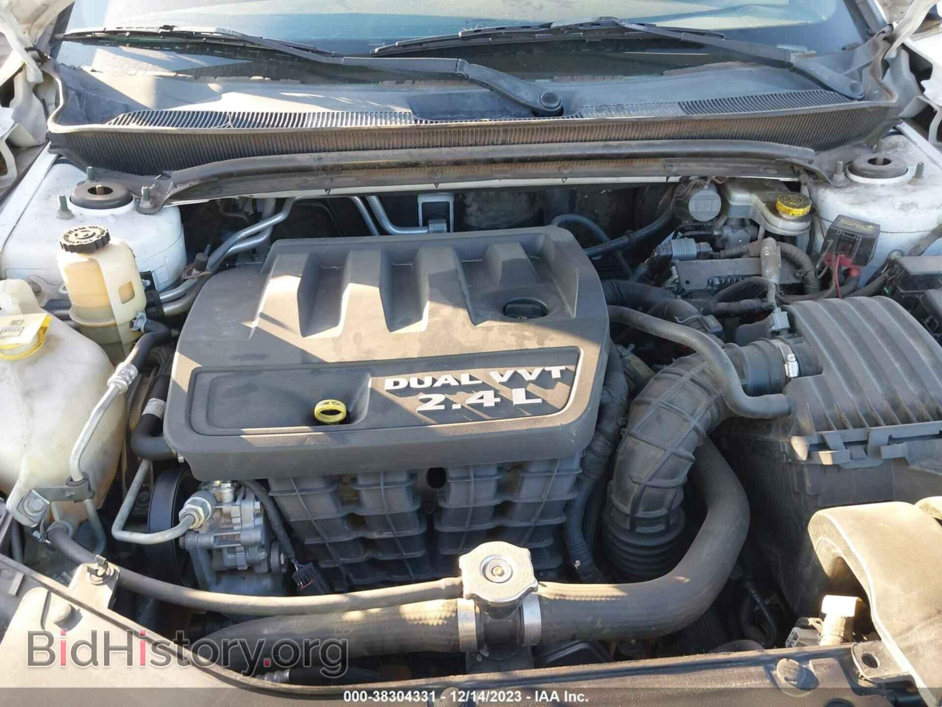 2011 CHRYSLER 200 - VIN: 1C3BC1FB5BN558659 - Фото 10