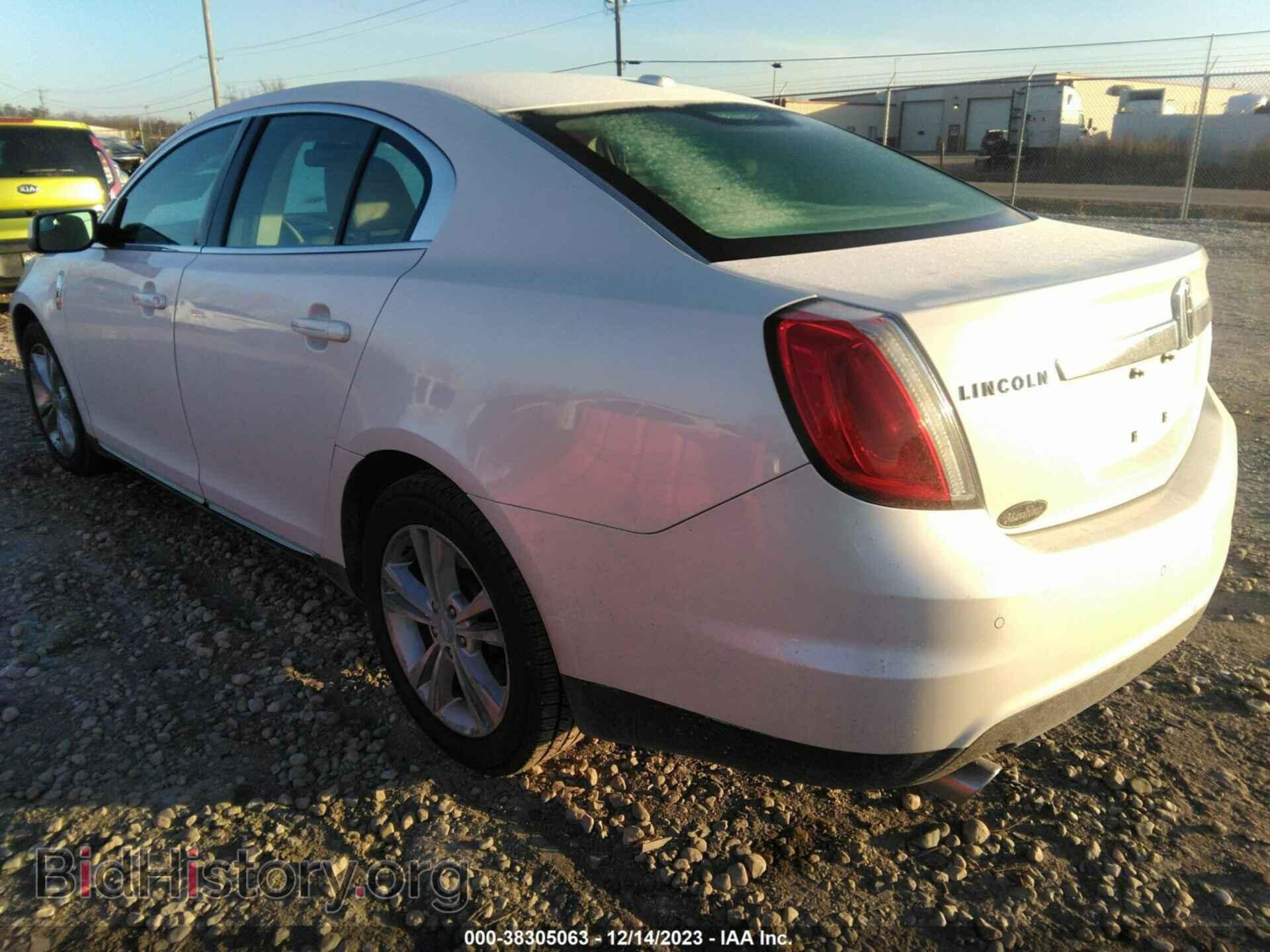 2011 LINCOLN MKS - VIN: 1LNHL9DR0BG607903 - Фото 3
