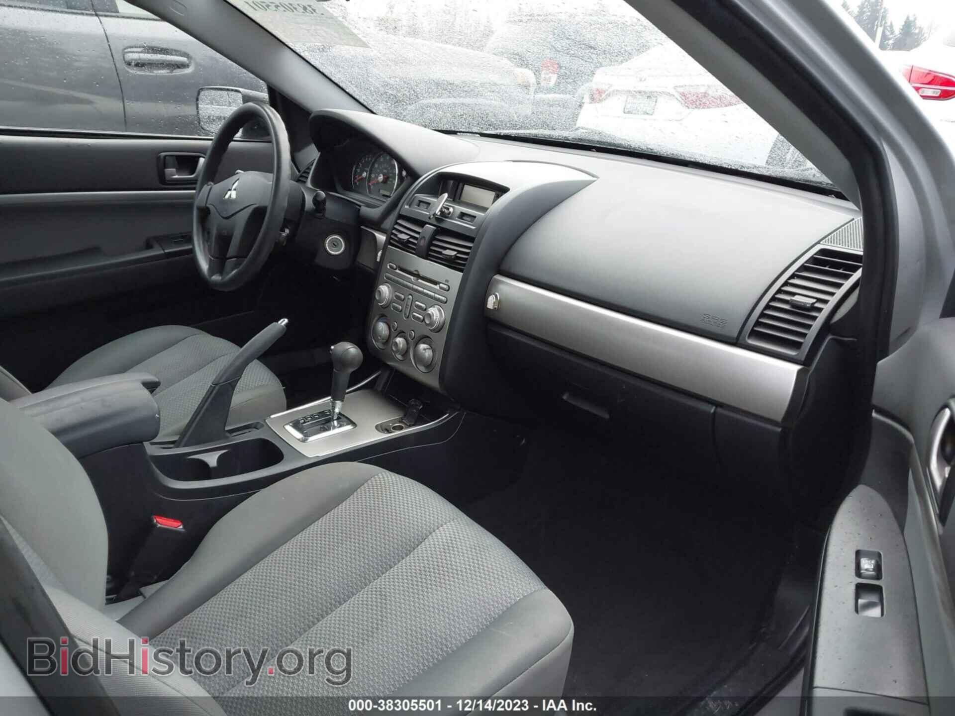 2011 MITSUBISHI GALANT - VIN: 4A32B2FF8BE006366 - Фото 5