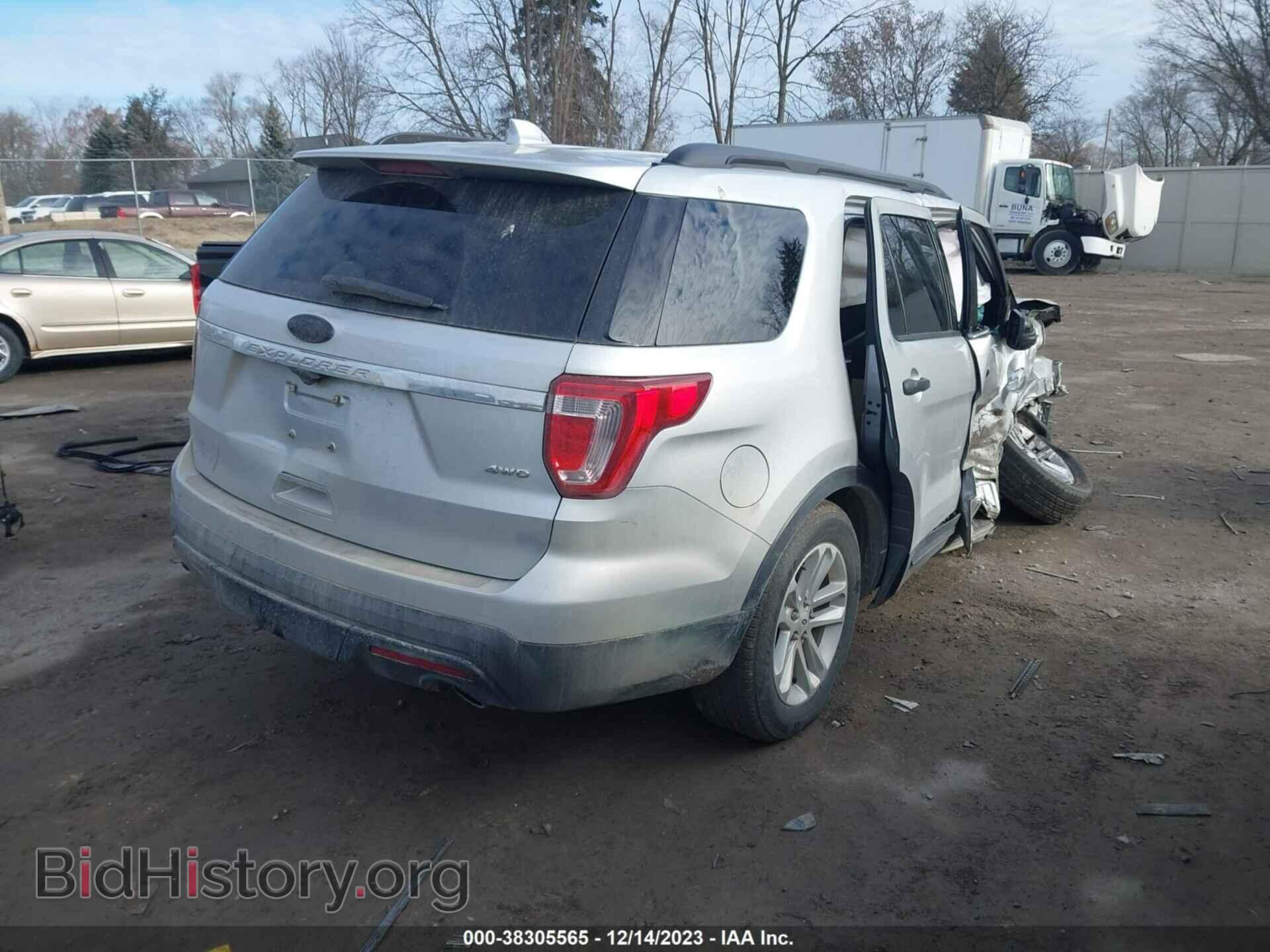 2017 FORD EXPLORER - VIN: 1FM5K8B80HGA21527 - Фото 4