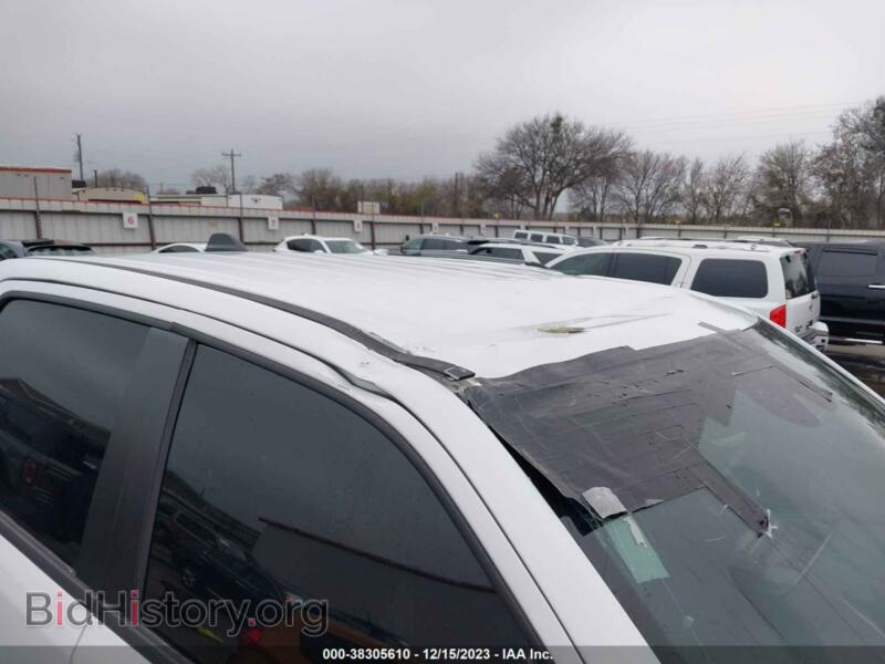 2022 RAM 1500 (VIN 1C6SRFU96NN184985) — photo 6 of 16