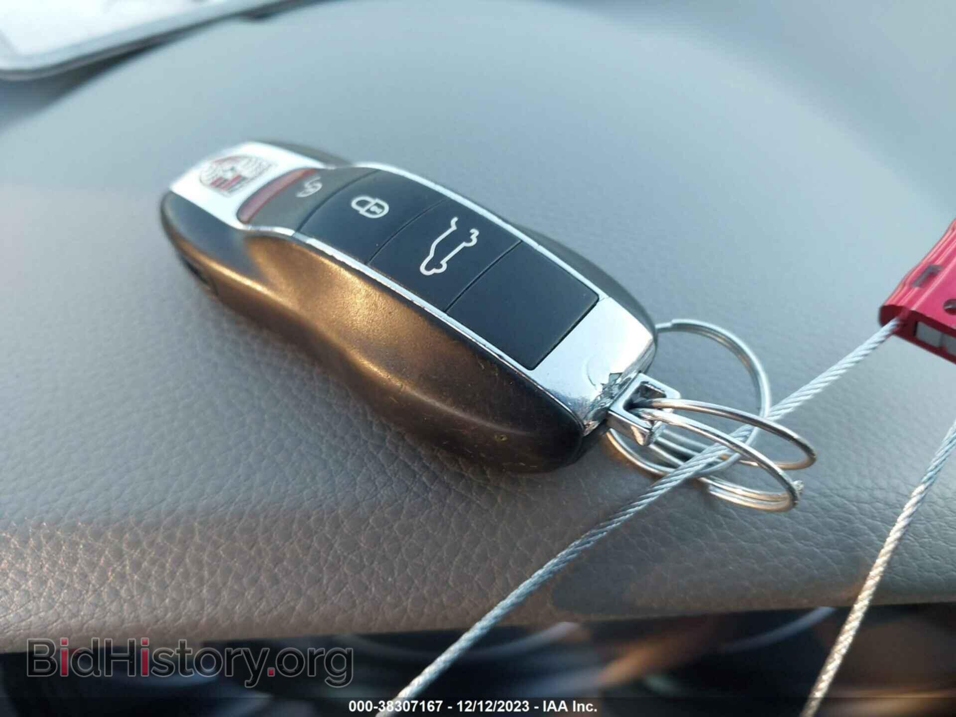 2011 PORSCHE CAYENNE - VIN: WP1AB2A23BLA50045 - Фото 11
