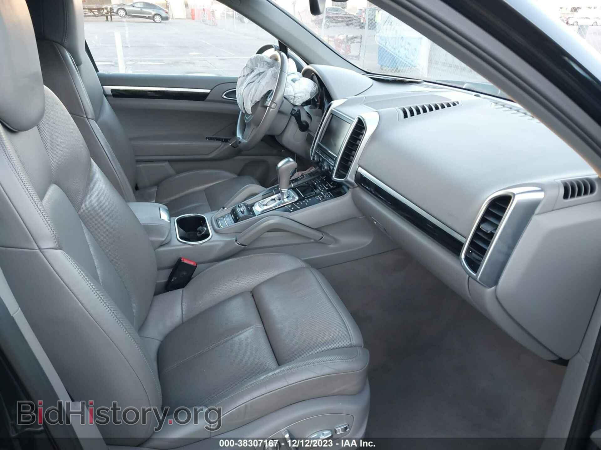2011 PORSCHE CAYENNE - VIN: WP1AB2A23BLA50045 - Фото 5