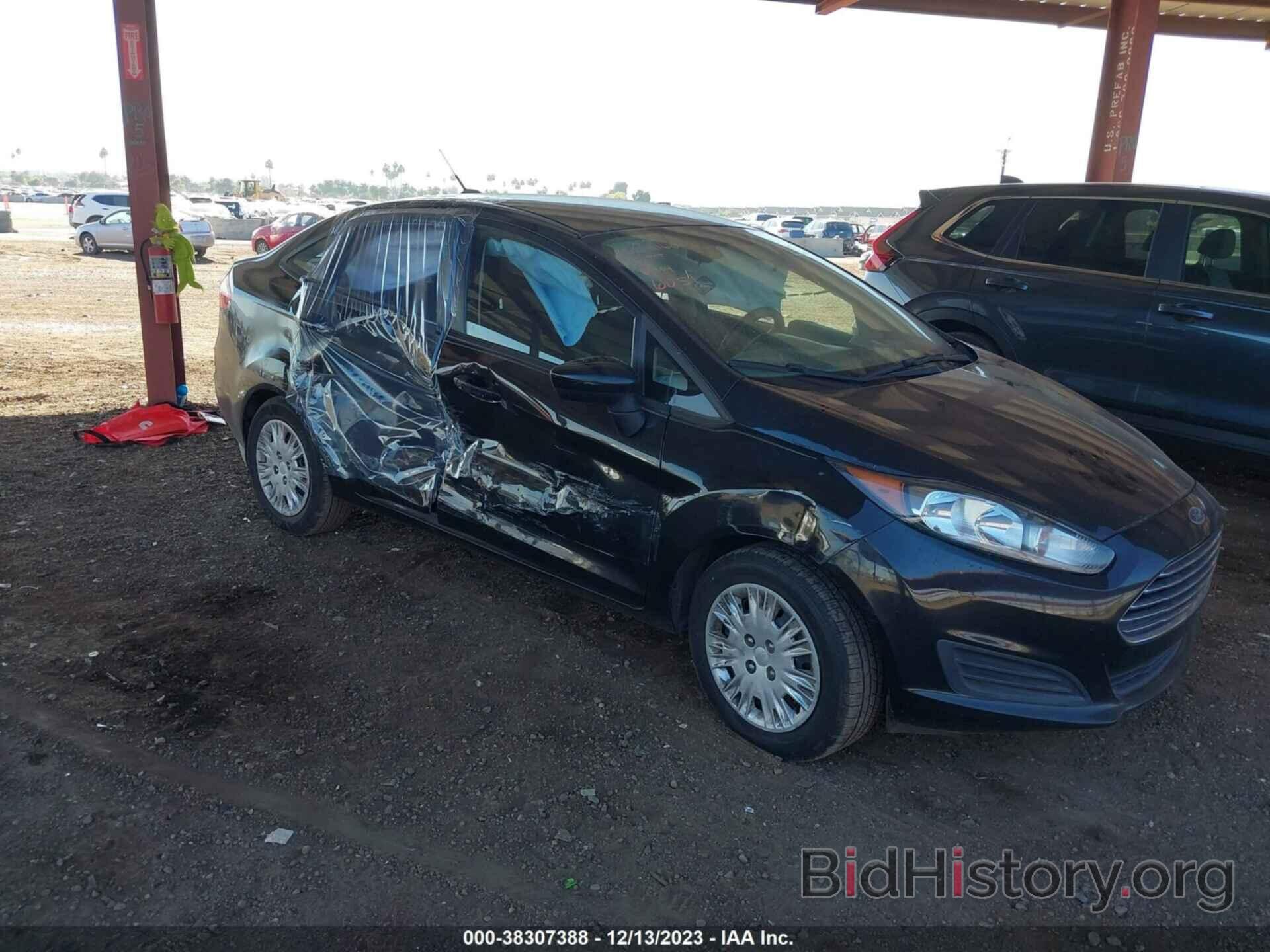 Photo 3FADP4AJ2EM146051 - FORD FIESTA 2014