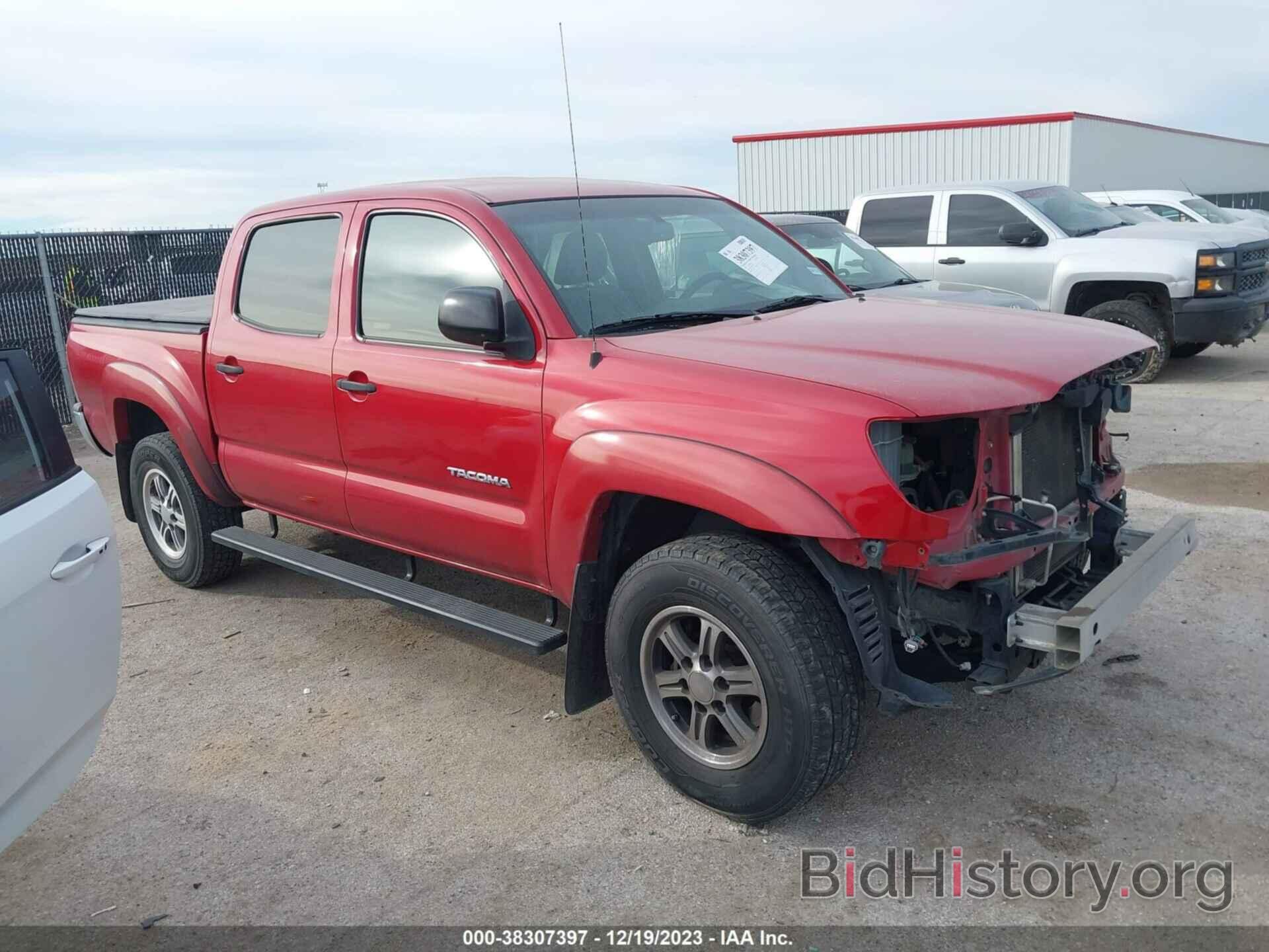 Photo 5TFJU4GN2BX010394 - TOYOTA TACOMA 2011