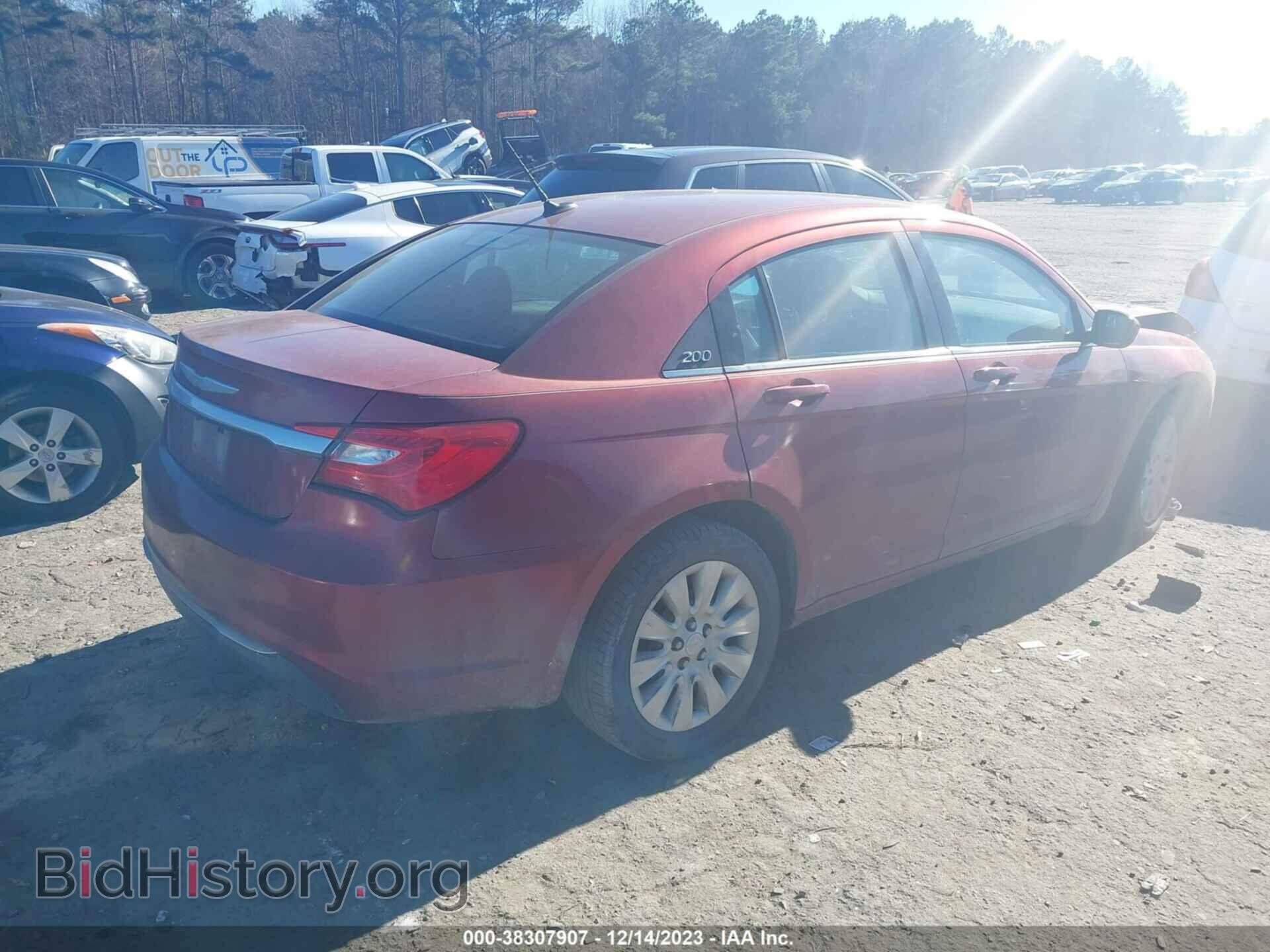 2014 CHRYSLER 200 - VIN: 1C3CCBAB3EN143510 - Фото 4