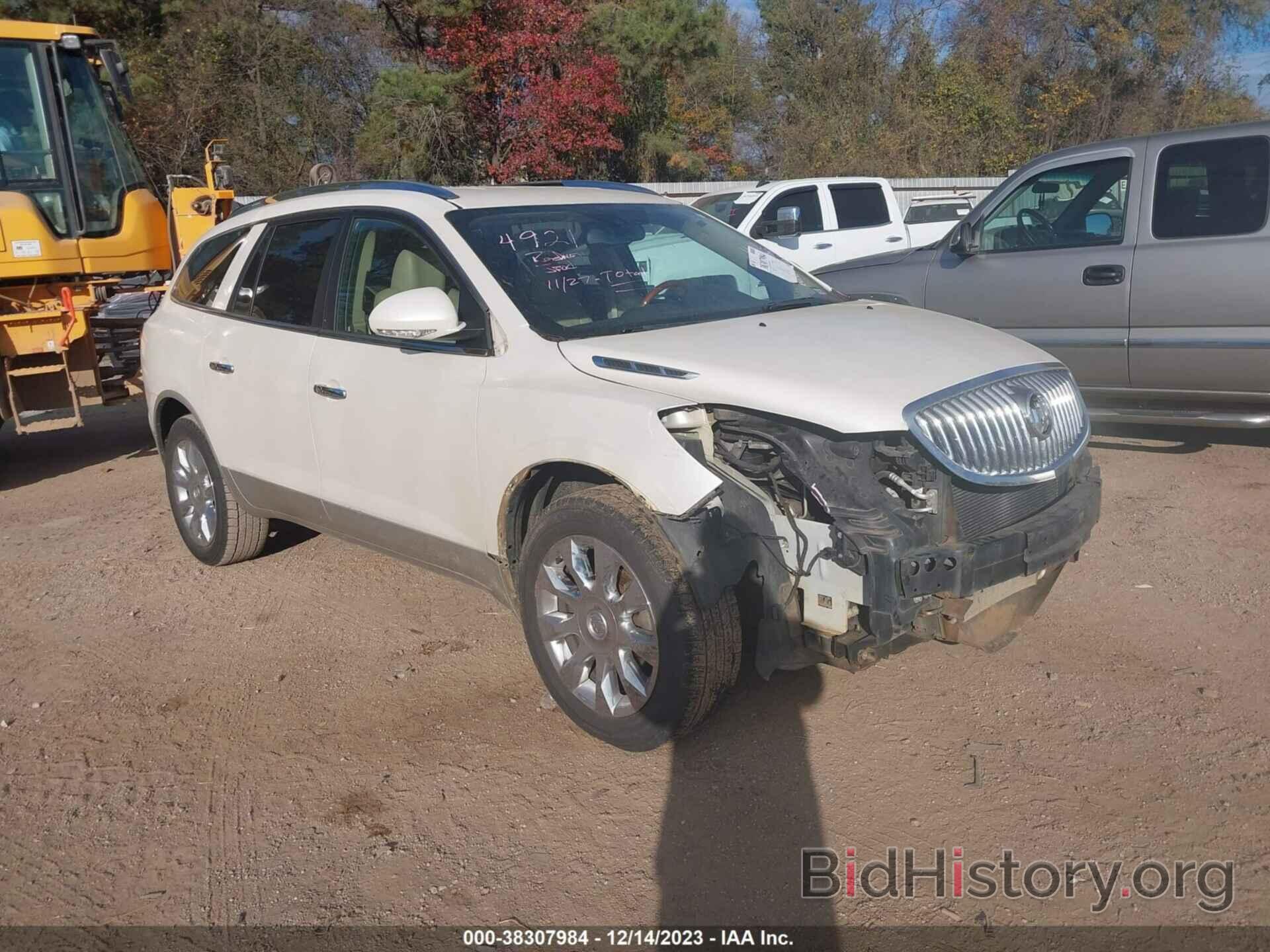 Photo 5GAKRCED4BJ240890 - BUICK ENCLAVE 2011
