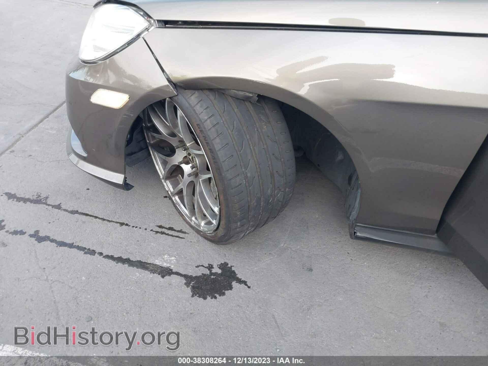 2012 MERCEDES-BENZ E 550 - VIN: WDDHF9BB2CA601130 - Фото 6