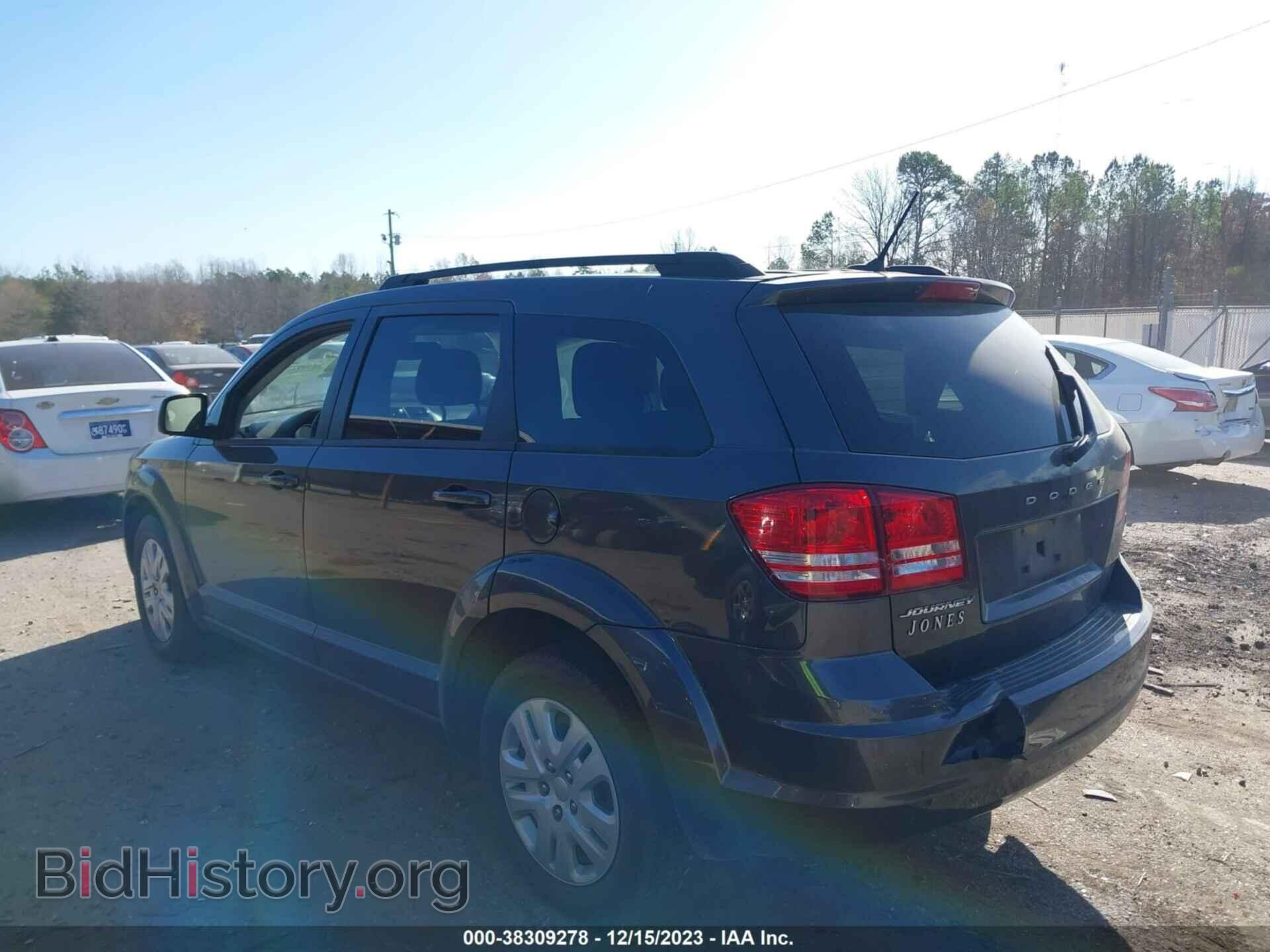 2018 DODGE JOURNEY - VIN: 3C4PDCAB0JT385357 - Фото 3